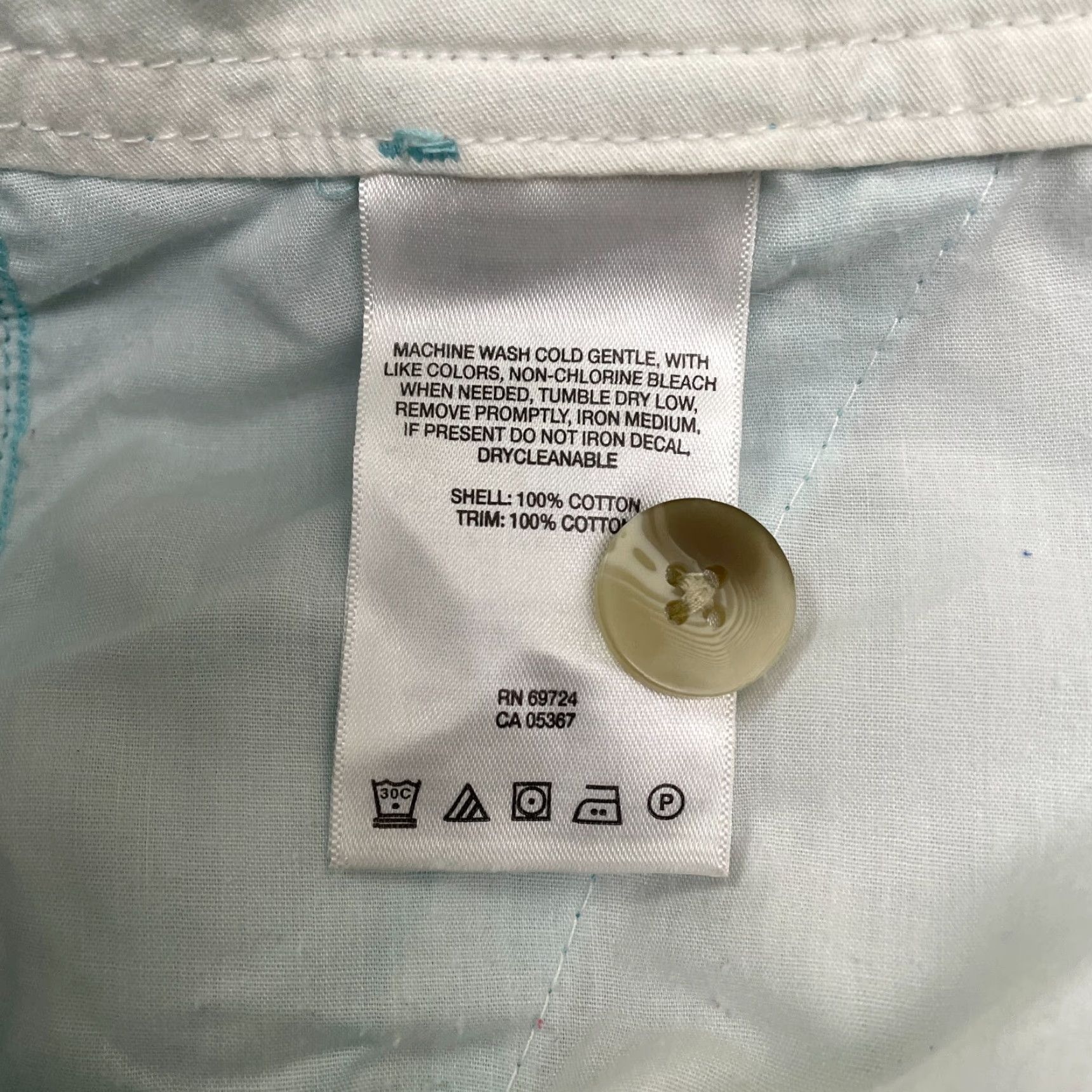 Vintage Columbia Bermuda Shorts Womens 4 Blue Mid Rise Casual Cotton PFG Fish Outdoor 30x4 Shorts Womens/N/A Size 27" / US 4 / IT 40 - 7 Thumbnail