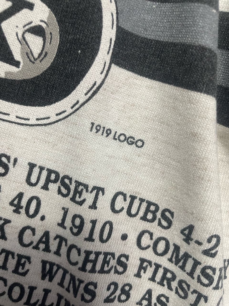 Vintage Vintage Chicago White Sox 1990 Size US L / EU 52-54 / 3 - 6 Thumbnail
