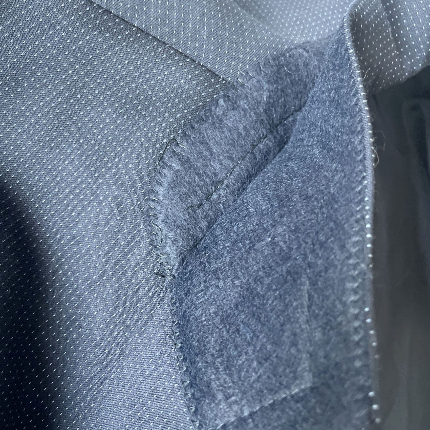 Pal Zileri Pal Zileri Sport Coat Men 42R Black Dotted Wool Blazer Notch Lapel Three-Button Single-Breasted Max 44 Chest Regular Fit Formal Casual Office Size 42R - 7 Thumbnail