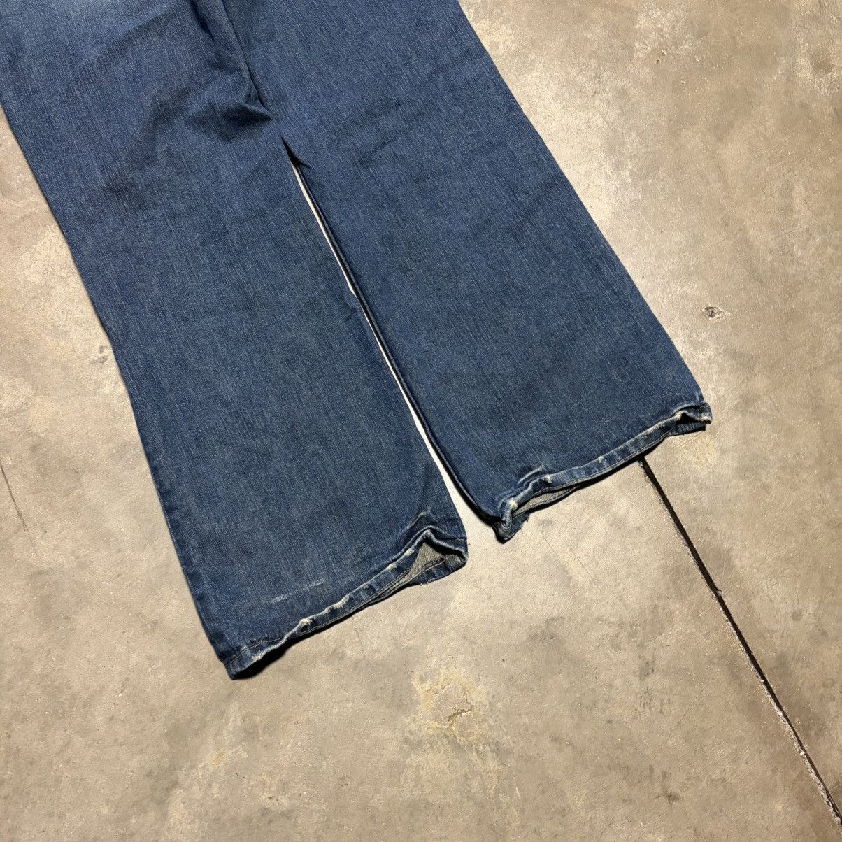 Old Navy Vintage Old Navy Low Rise Boot Cut Denim Jeans Grunge Punk Size US 33 - 9 Thumbnail