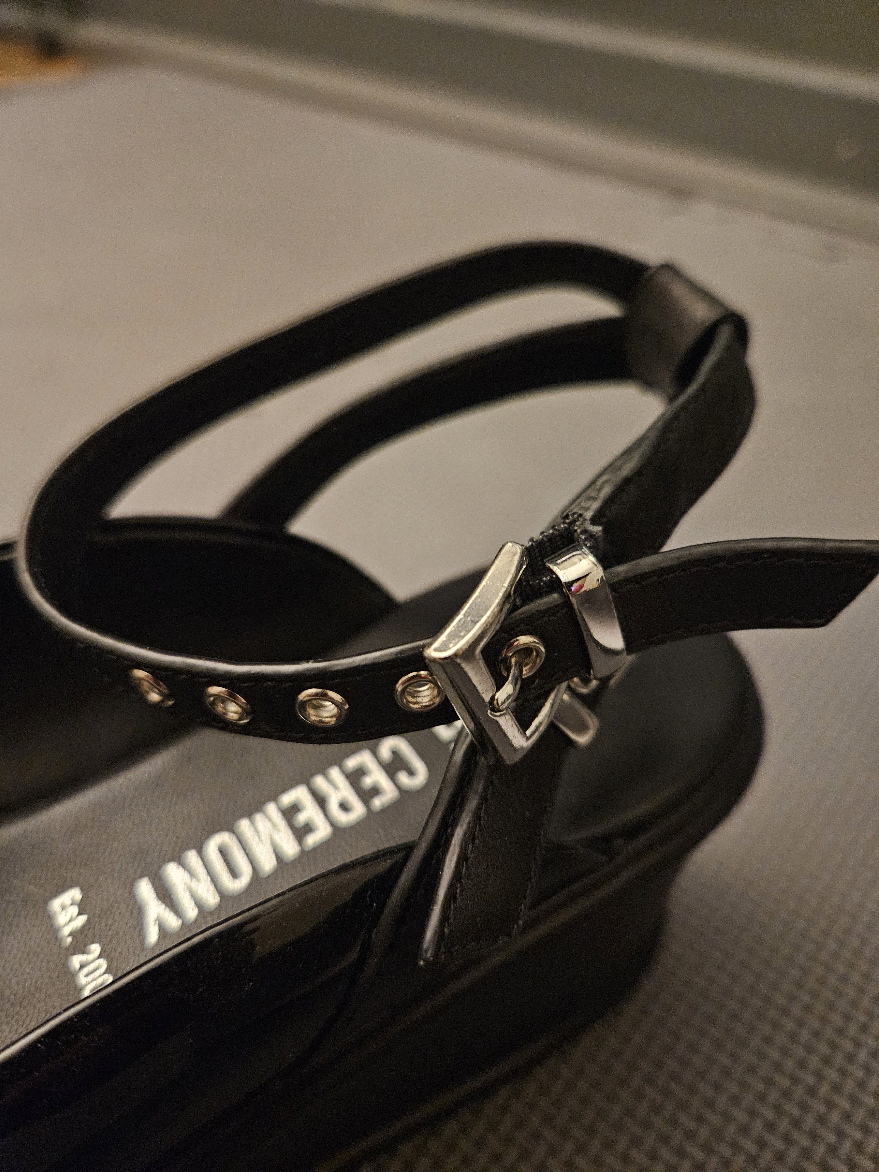 Opening Ceremony Patent Leather Opening Ceremony Platform Sandal Size US 8 / IT 38 - 6 Thumbnail