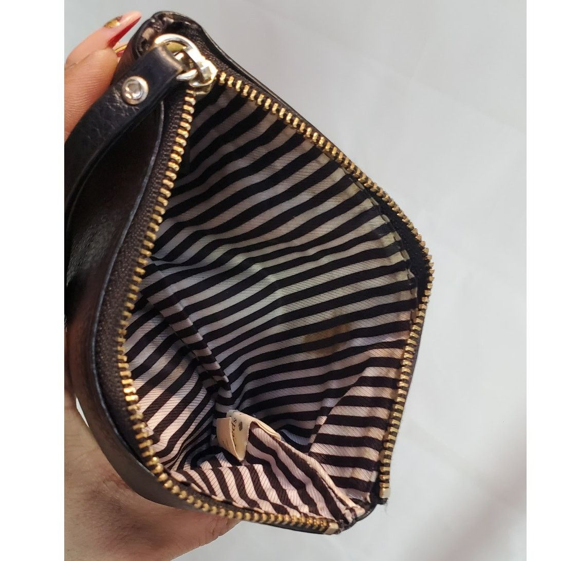 Kate Spade Kate Spade Black Leather Wristlet Zip Pouch Size ONE SIZE - 4 Thumbnail