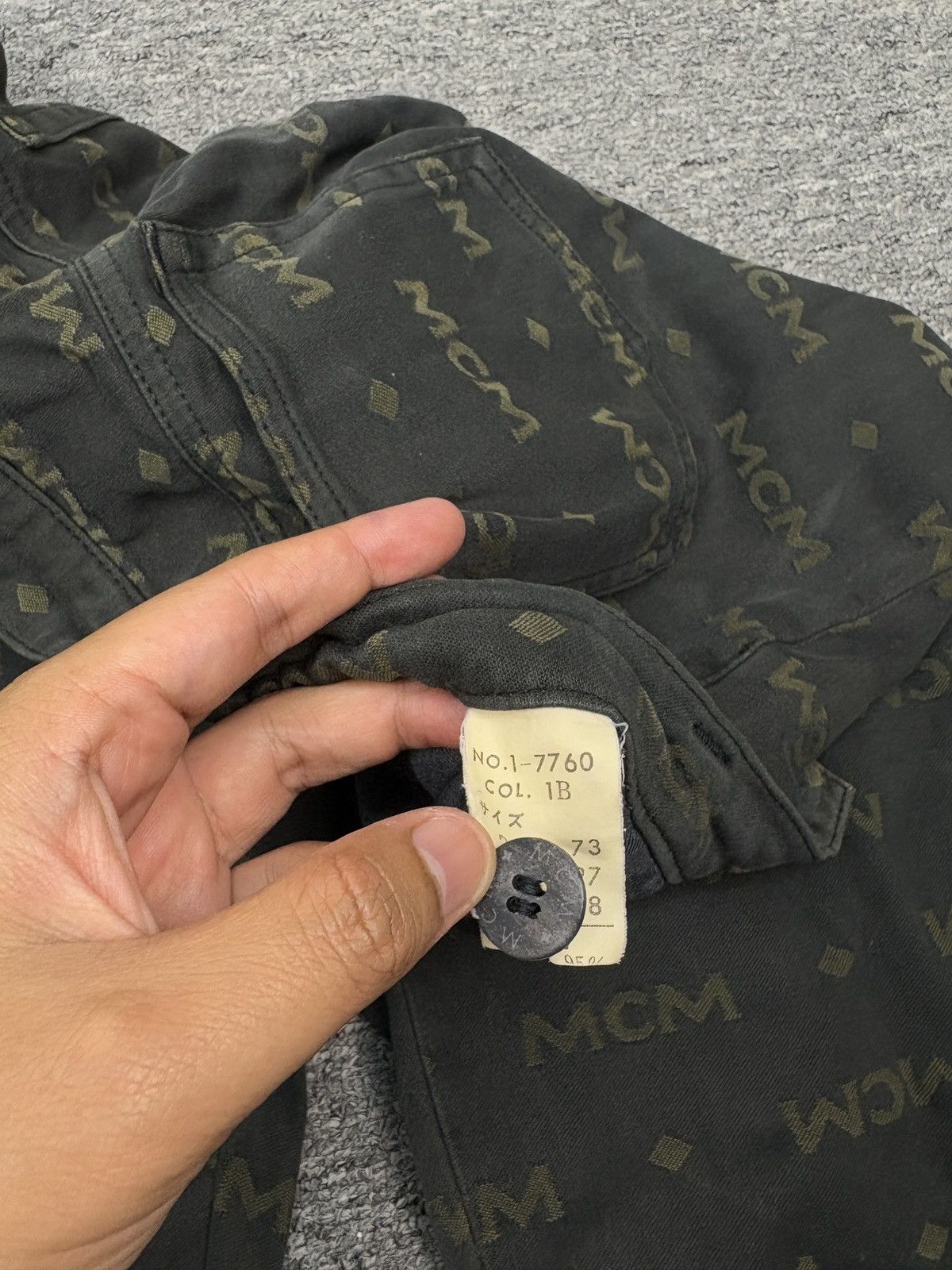 MCM Vintage Sunfaded MCM Legere Monogram Pants Size US 29 - 7 Thumbnail