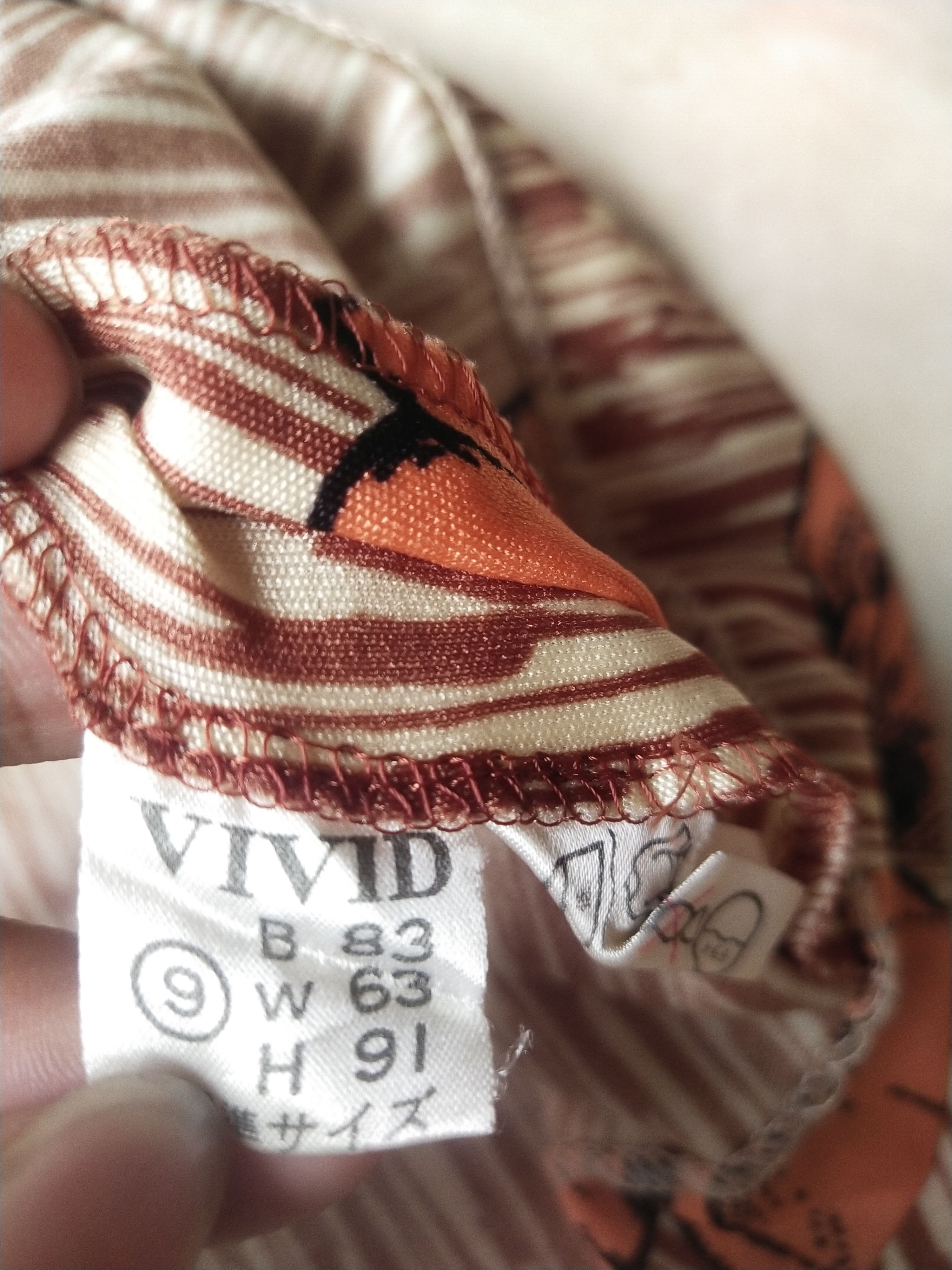 Hanae Mori 1970s Hanae Mori Vivid Floral Abstract Nylon Dress Vintage Size S / US 4 / IT 40 - 11 Thumbnail
