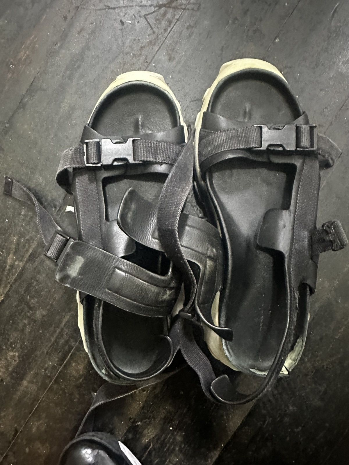 Rick Owens Rick Owens Black/ Grey Leather Chunky Tractor Sandals Size US 8 / EU 41 - 7 Thumbnail