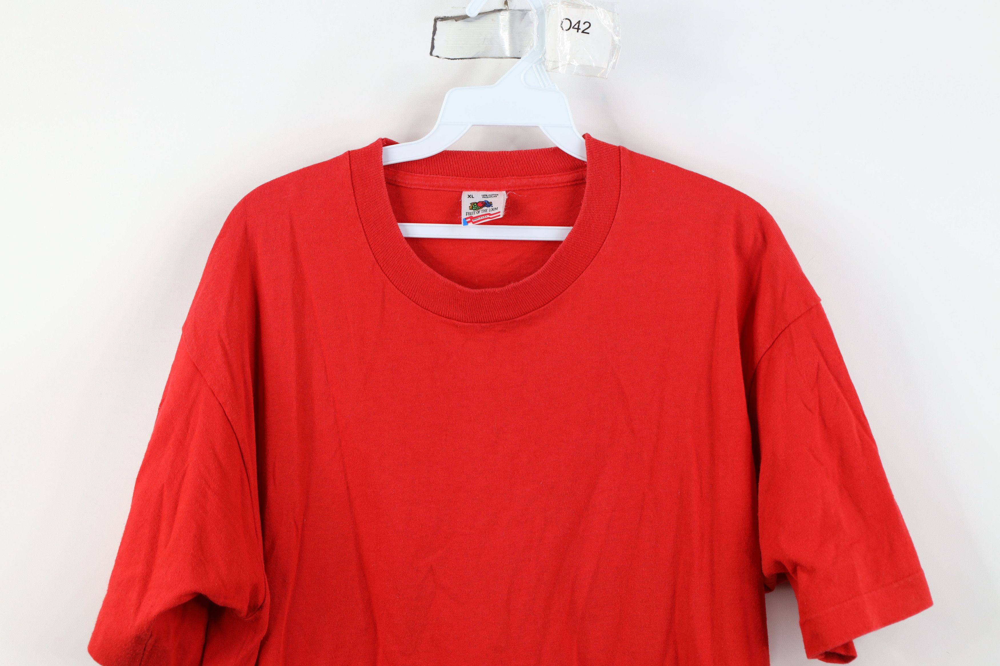 Vintage Vintage 90s Streetwear Heavyweight Cotton T-Shirt Red USA Size US XL / EU 56 / 4 - 2 Thumbnail