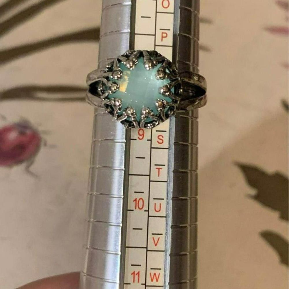 Designer Sterling Silver Vintage Green Peridot Retro Ring - Size 7 Size ONE SIZE - 6 Thumbnail