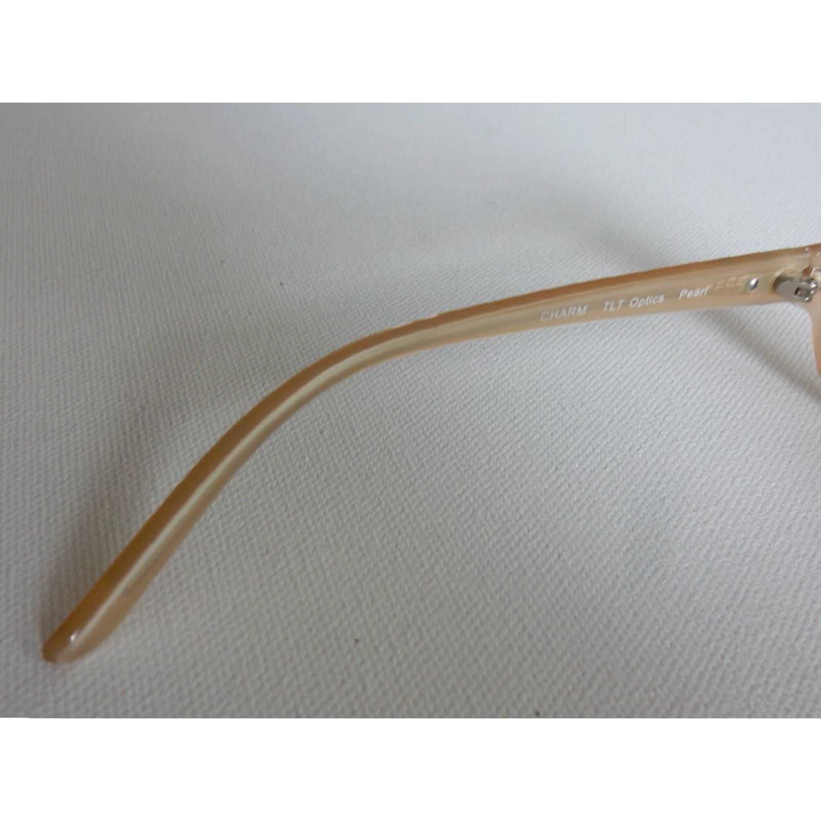 Vintage VINTAGE Smith Sunglasses Women IvoryPearl Small Scratches Accessories Size ONE SIZE - 4 Thumbnail
