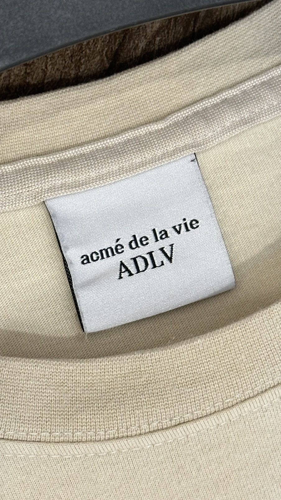 acme de la vie Acme De La Vie (ADLV) Cow Print T-shirt. Size US XL / EU 56 / 4 - 6 Thumbnail