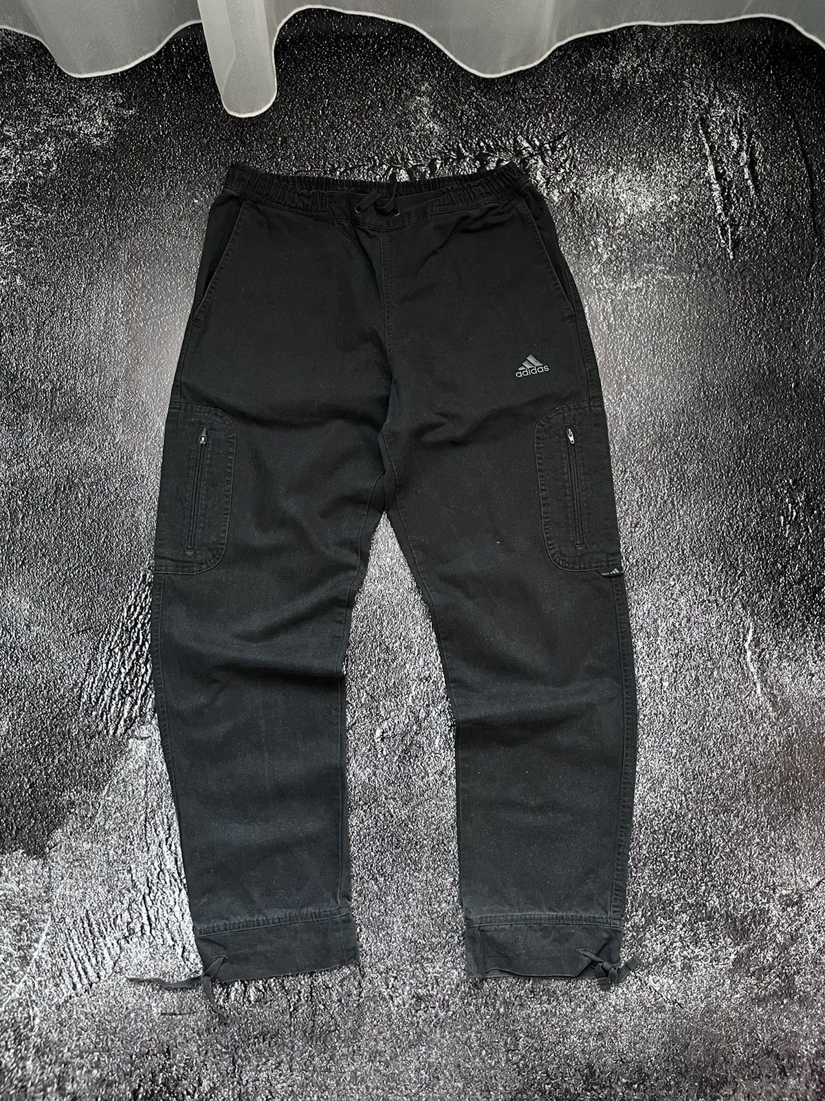 Adidas Vintage Adidas Grey Cargo Streetwear Pants Size US 30 / EU 46 - 1 Thumbnail