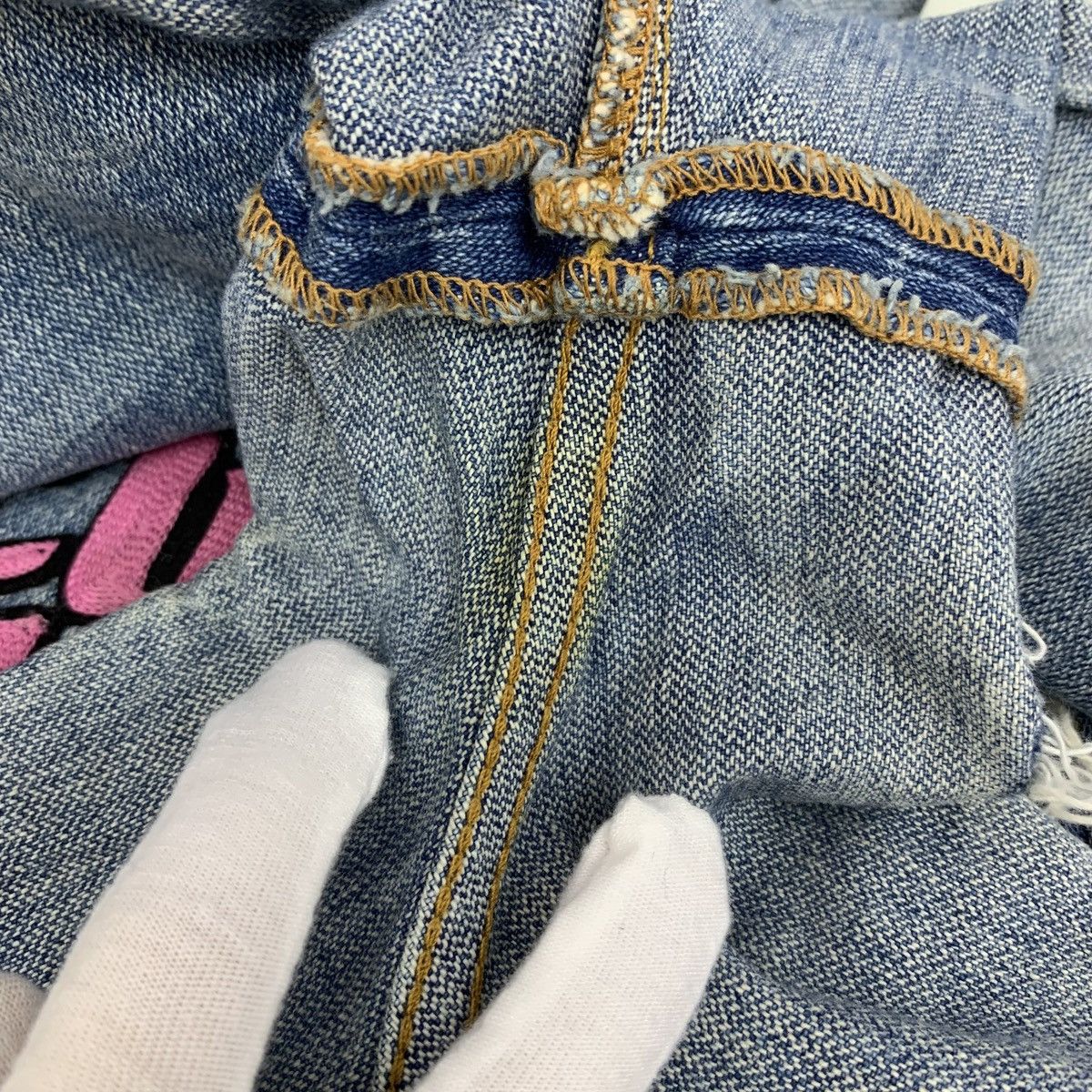 Gucci Gucci Blue Strawberry Washed Denim Shorts Size 24" / US 00 / IT 34 - 5 Thumbnail