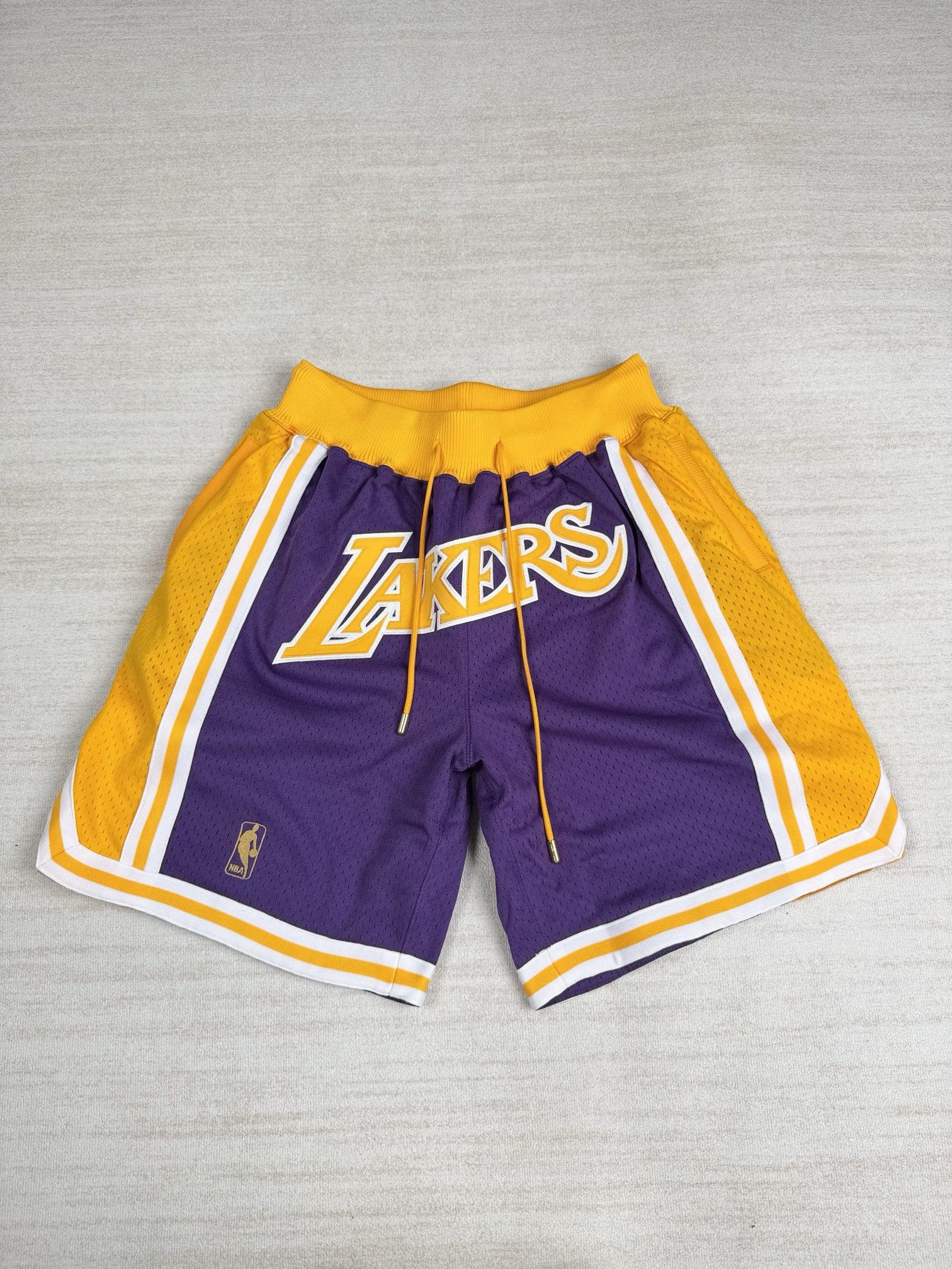 Just Don × Mitchell & Ness lakers shorts Size US 32 / EU 48 - 1 Thumbnail