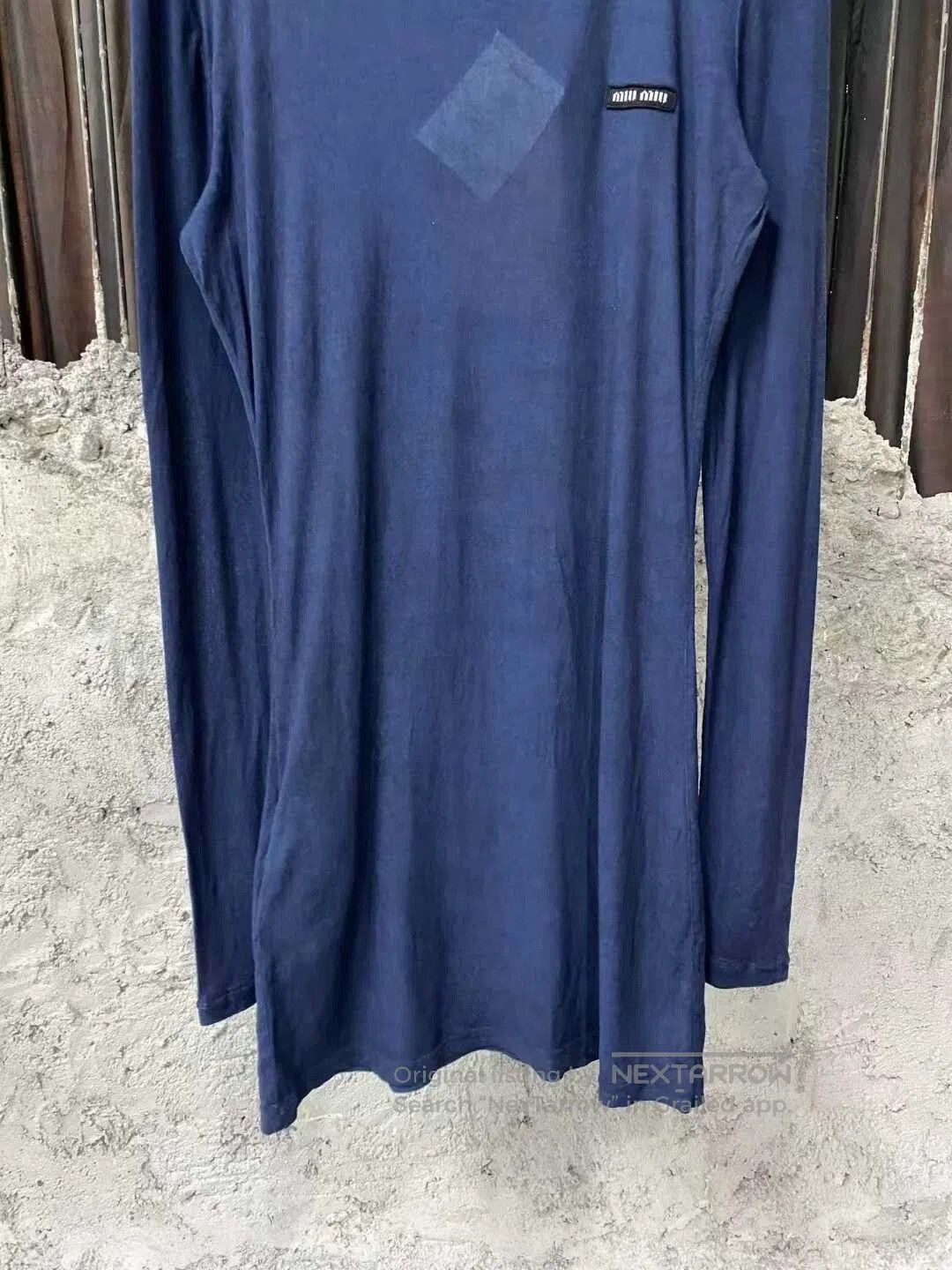 Miu Miu miumiu navy blue long sleeve fitted top. Size M / US 6-8 / IT 42-44 - 4 Thumbnail