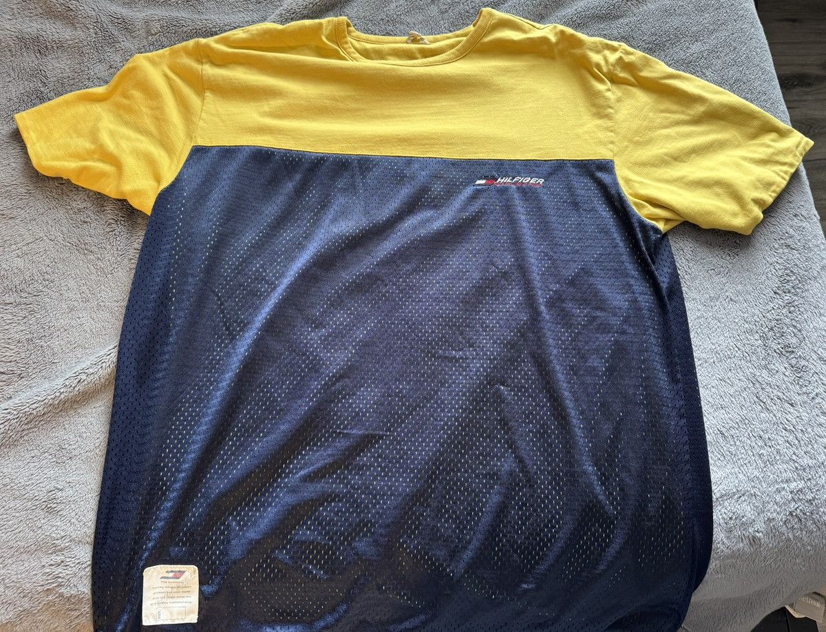 Tommy Hilfiger Tommy Hilfiger Reversible shirt Size US XL / EU 56 / 4 - 1 Thumbnail