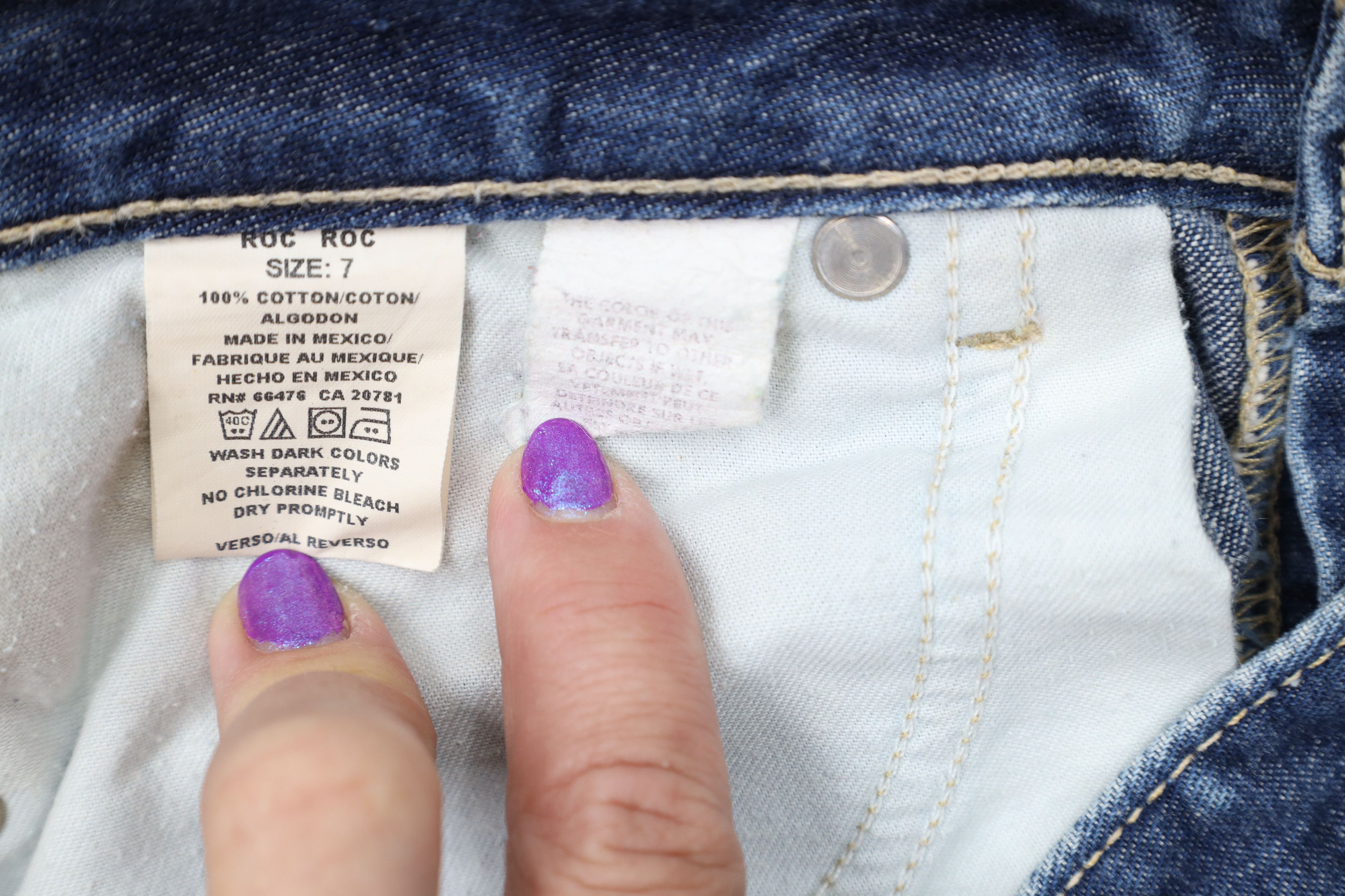Tommy Hilfiger Vintage Y2K 2000 Tommy Hilfiger Fly Babydoll Flared Jeans Size 28" / US 6 / IT 42 - 9 Thumbnail