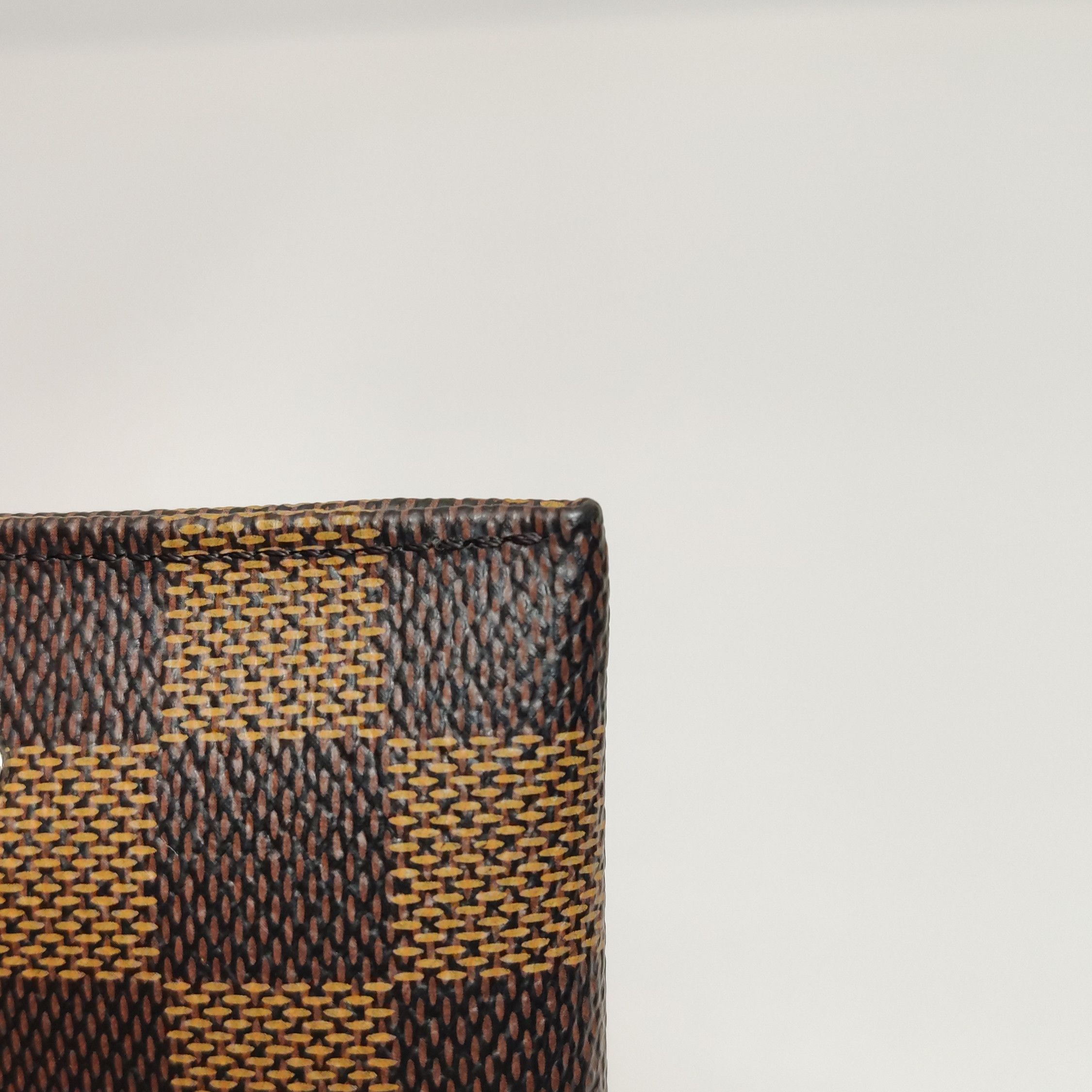 Louis Vuitton Louis Vuitton (LV) Checkerboard Zip Coin Purse -y2506 Size ONE SIZE - 8 Thumbnail