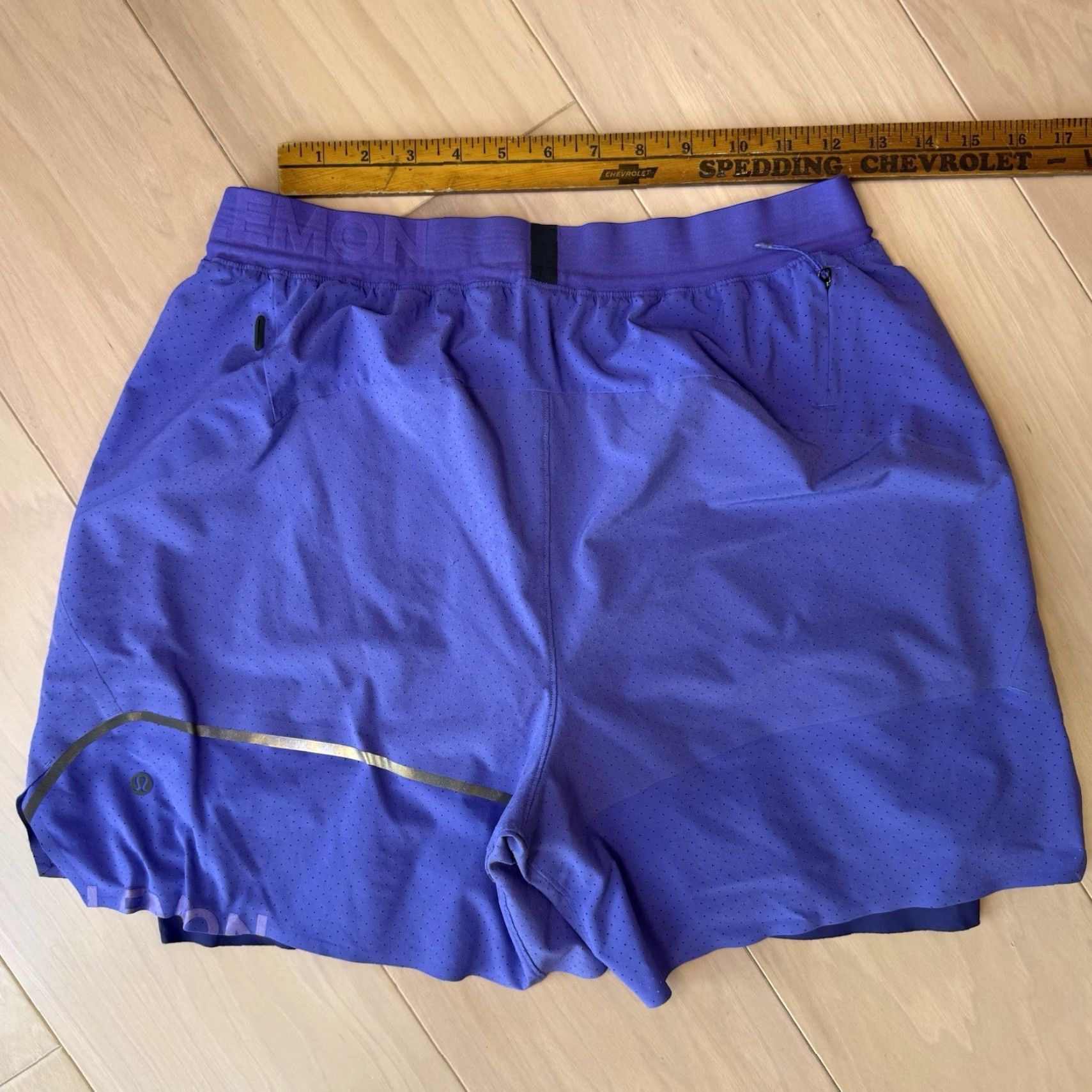 Lululemon Lululemon Surge Shorts Large Purple Lined Athletic Activewear Men Shirt? Size US 33 - 7 Thumbnail