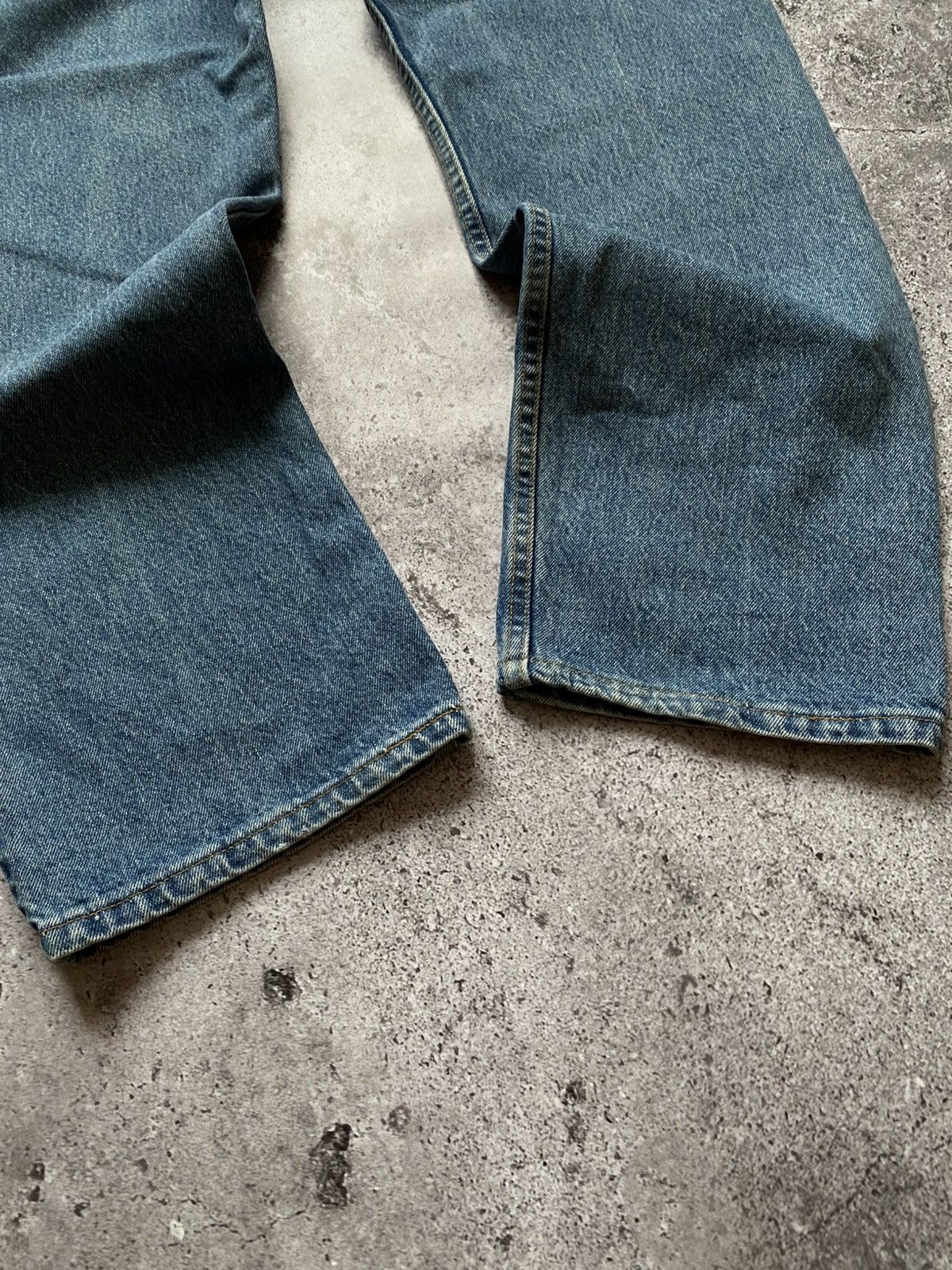 Levi's × Vintage Vintage Levi’s Made in USA 505 Denim Washed Jeans Size 38 Size US 38 / EU 54 - 17 Thumbnail