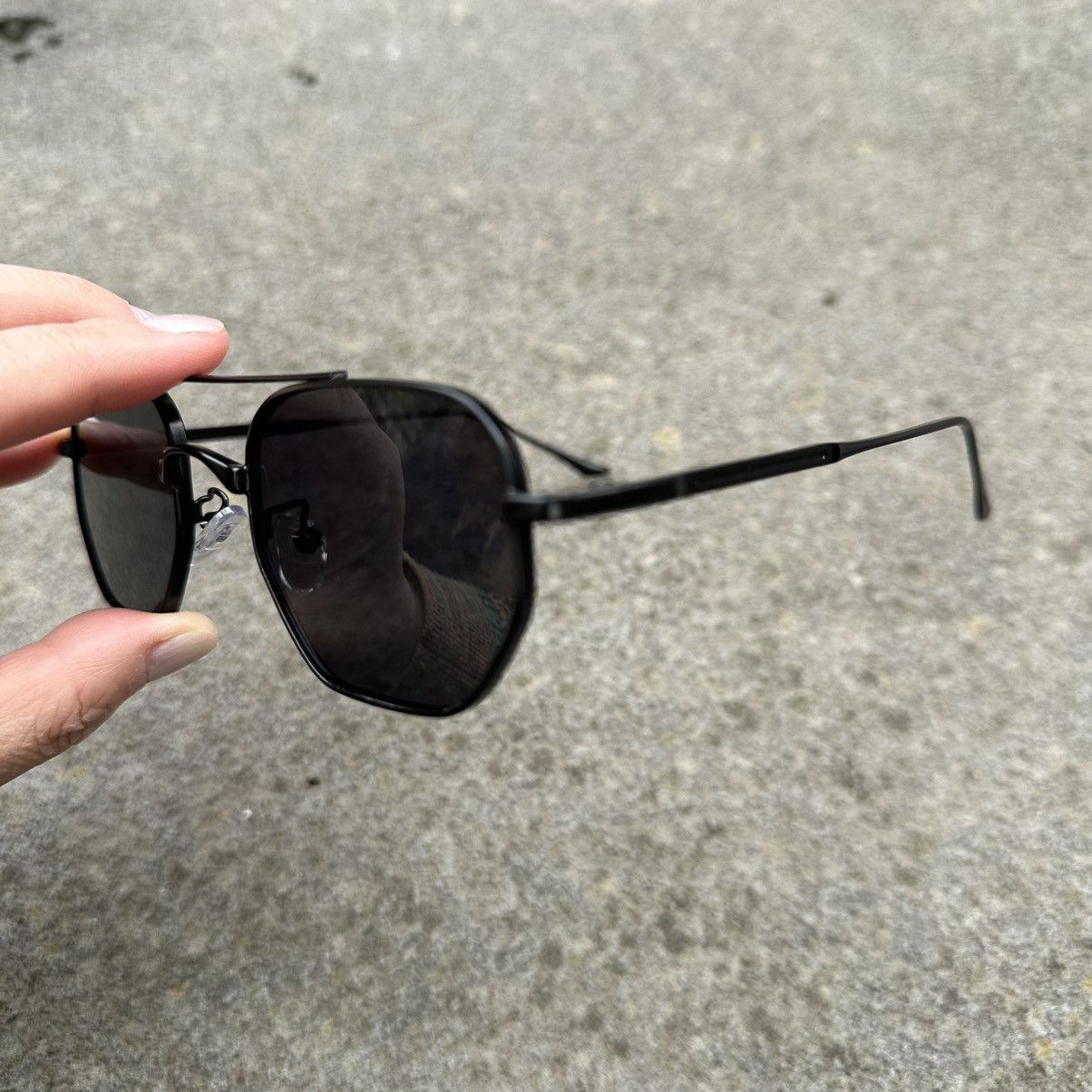 Other SUNGLASSES BRAND NEW CLASSIC RETRO VINTAGE QBY9511-01 Size ONE SIZE - 2 Thumbnail