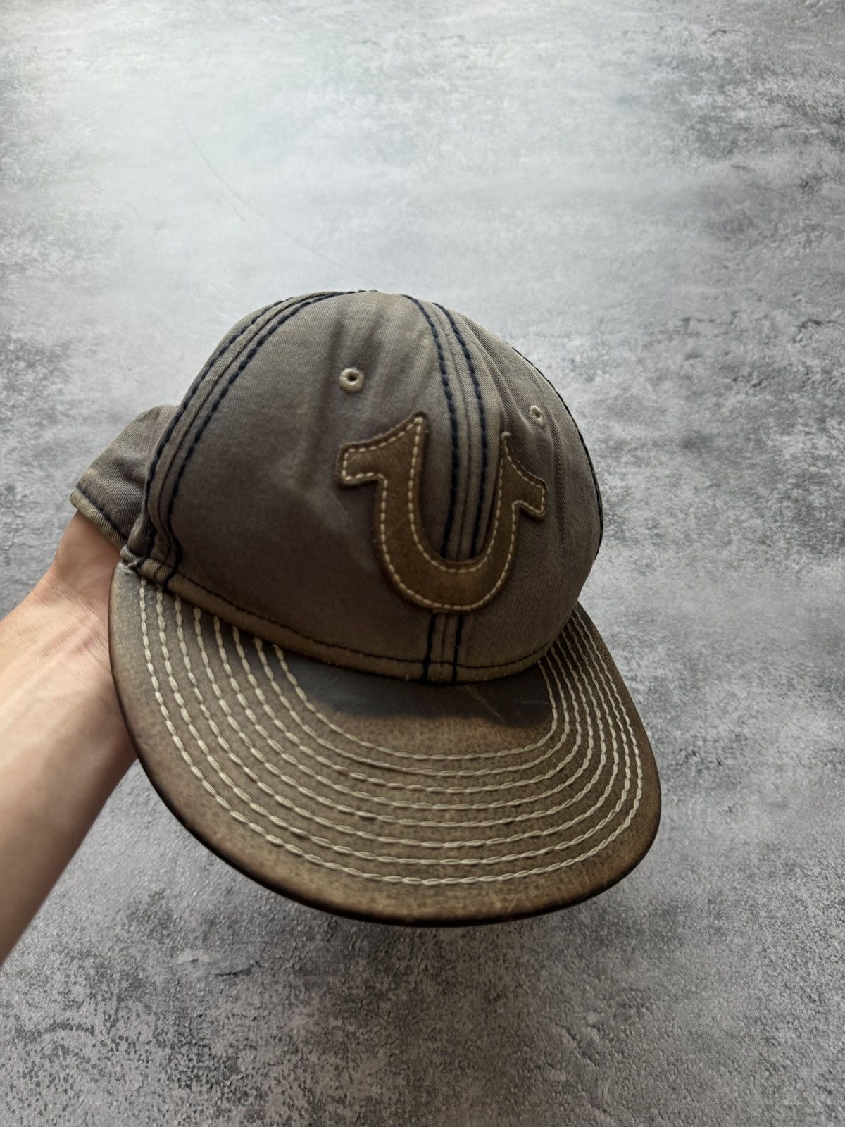 True Religion × Vintage Vintage True Religion Cap OS Size ONE SIZE - 1 Thumbnail