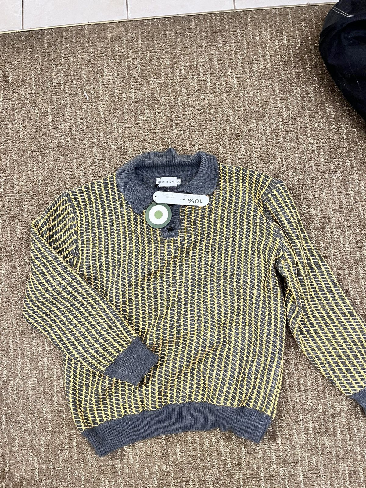 Vintage Knit Gold Net Rugby Shirt Size US XL / EU 56 / 4 - 1 Thumbnail