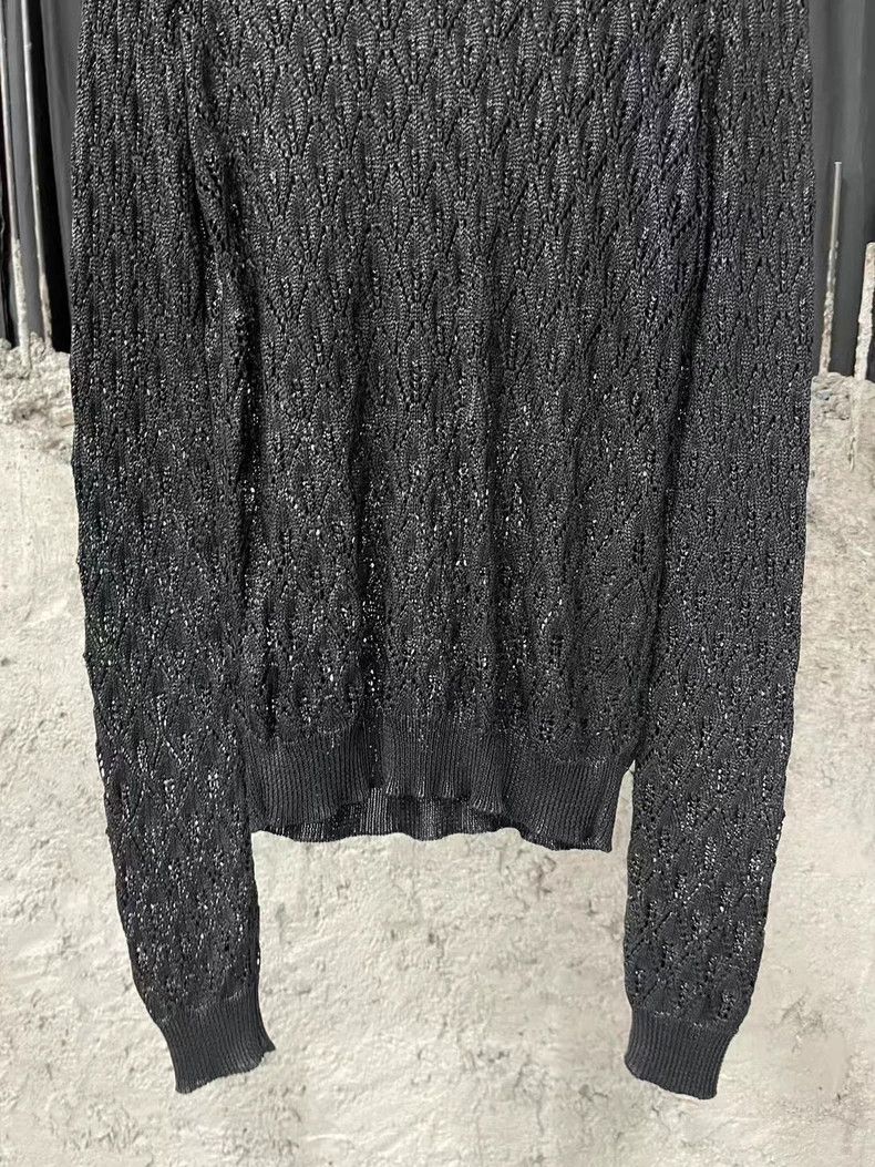 Yves Saint Laurent saint laurent Black cutout rhombus logo long sleeve 2503-Ne Size US S / EU 44-46 / 1 - 4 Thumbnail