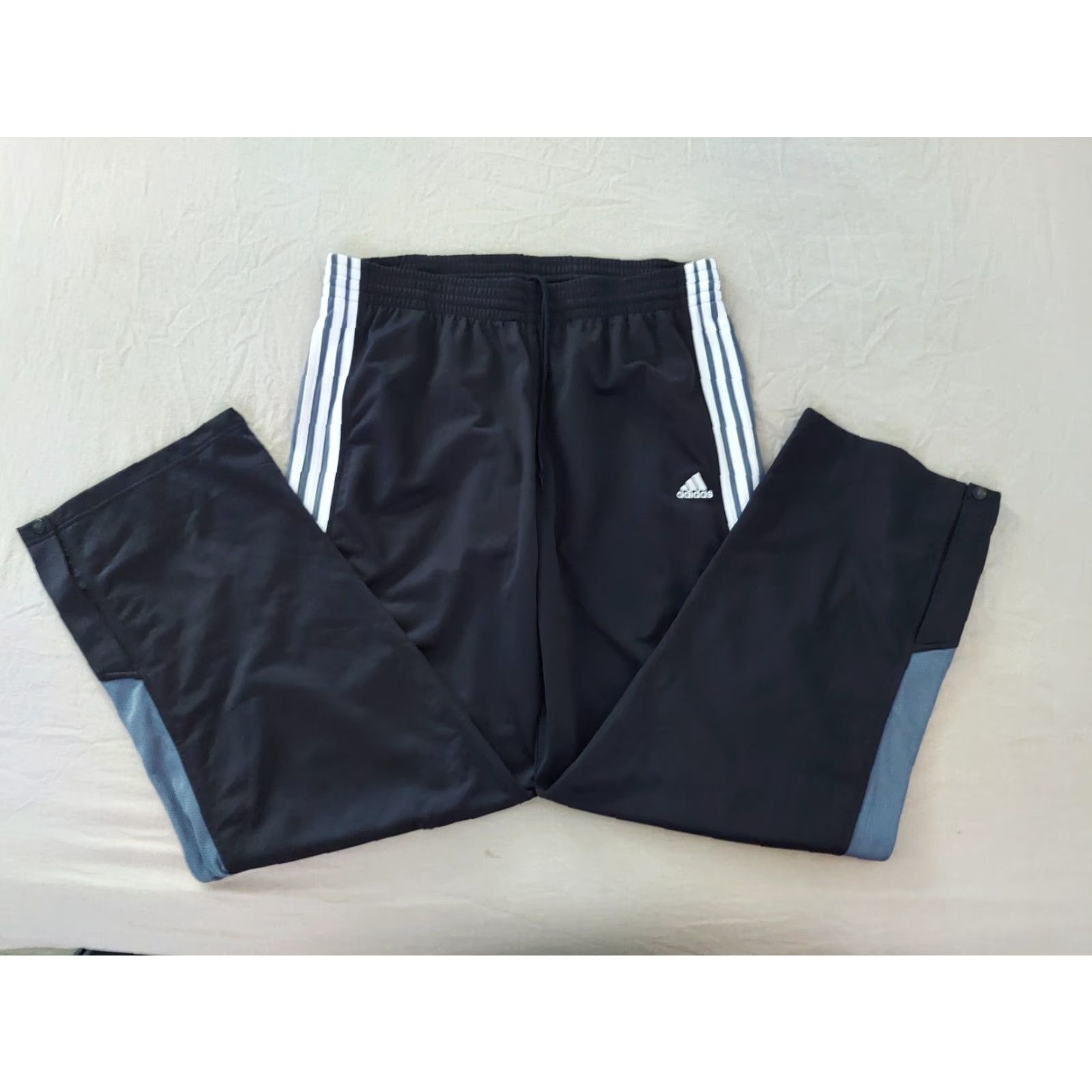 Adidas adidas Pants XL Black Athletic Jogger Mens Regular Size XL Jogger Black Athletic Size US 36 / EU 52 - 2 Thumbnail