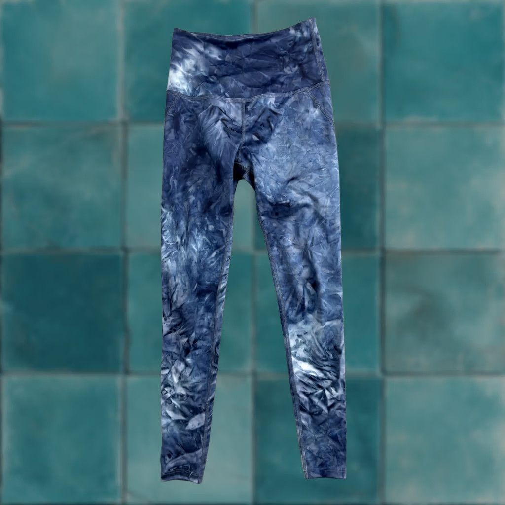 Beyond Yoga Beyond Yoga Leggings Womens S Blue Tie Dye High Rise Ankle Yoga Pants Made USA Size 28" / US 6 / IT 42 - 1 Thumbnail