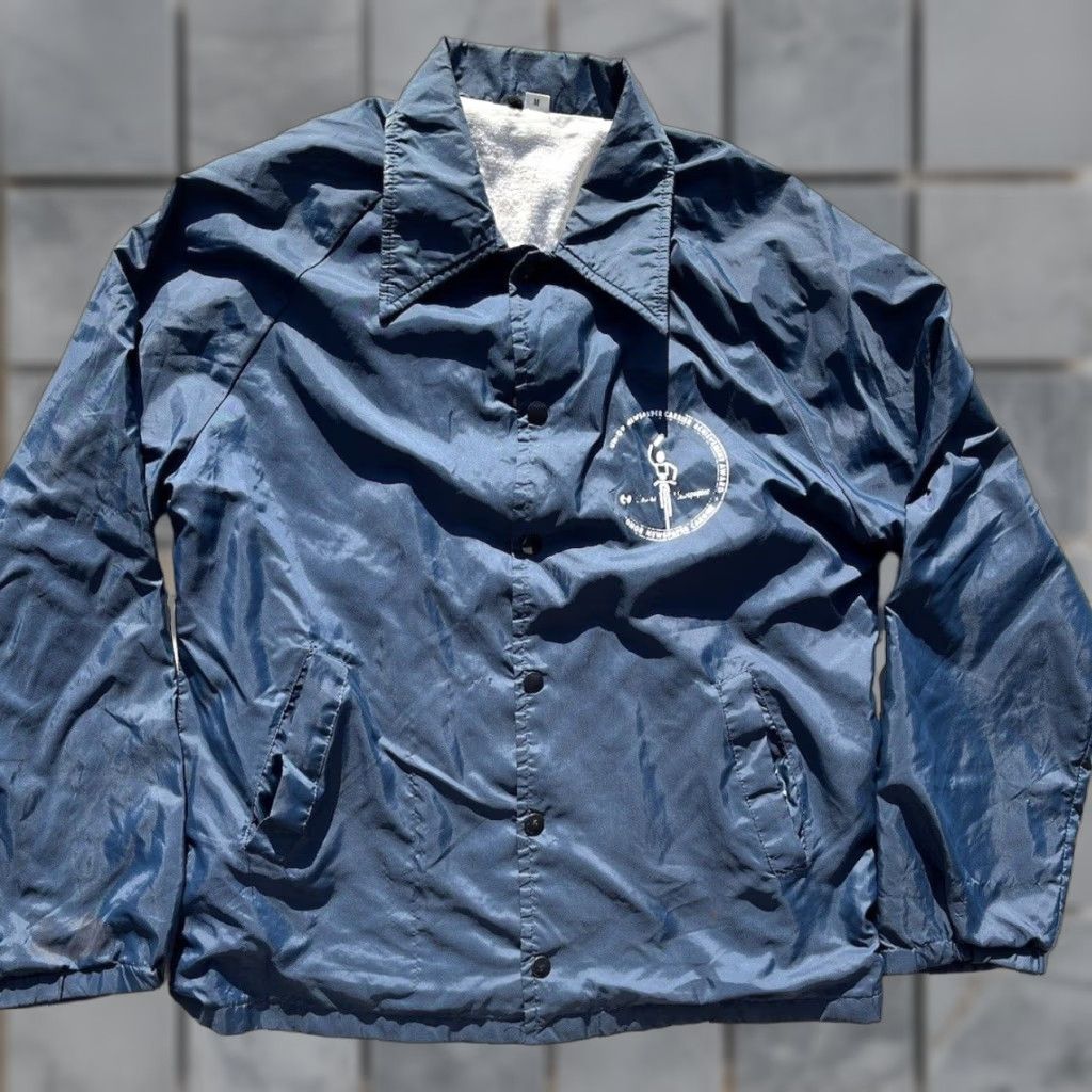 Vintage VINTAGE Unbranded Windbreaker Jacket Mens M Navy Blue 80s 90s Newspaper Route Nylon Breathable Light Packable Size: M Size US M / EU 48-50 / 2 - 1 Thumbnail