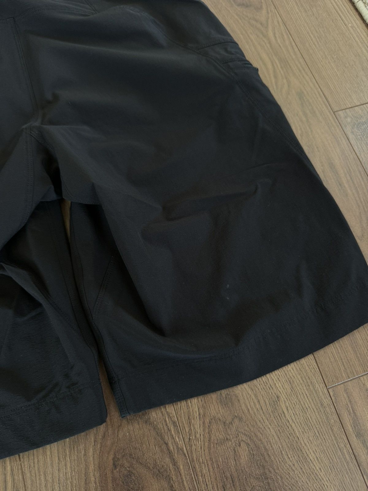 Arc'teryx Arc’teryx Lefroy Black Shorts Size US 28 / EU 44 - 8 Thumbnail