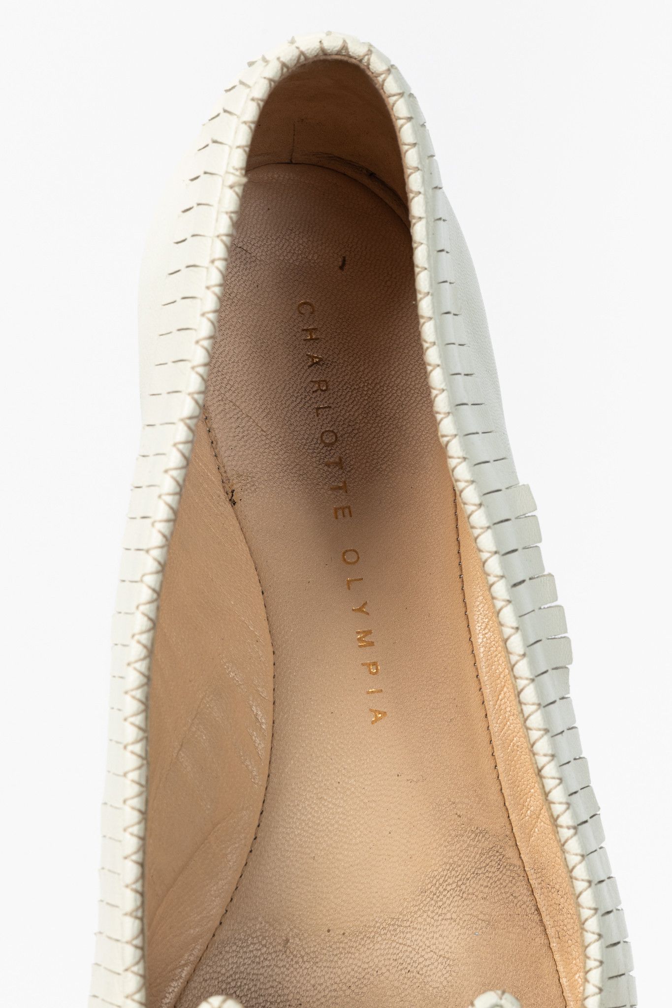Charlotte Olympia Charlotte Olympia Kitty White Leather Beaded Fringe Flats Size US 7 / IT 37 - 10 Thumbnail