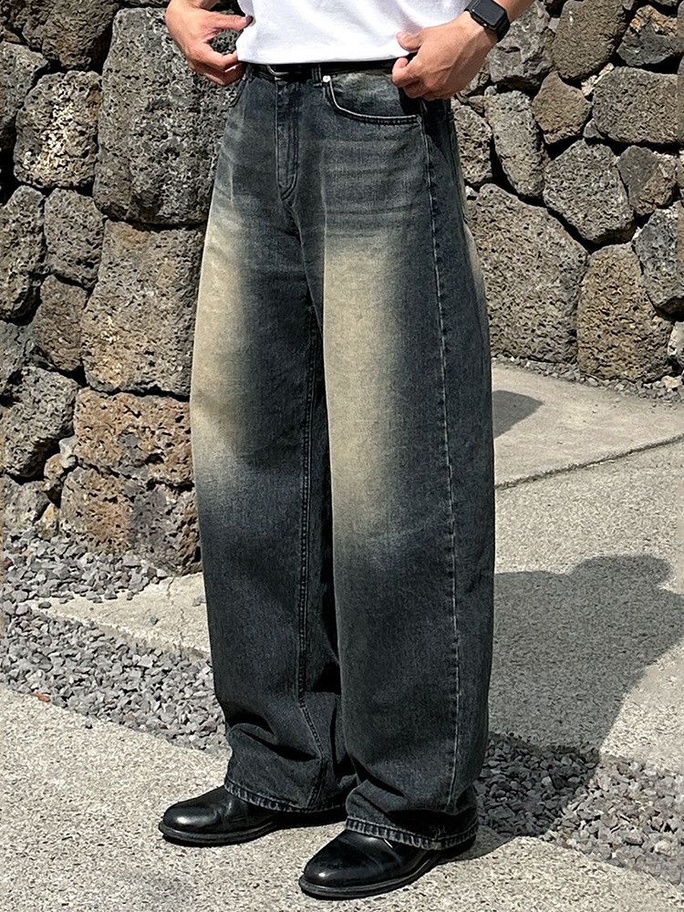 Japanese Brand Retro loose wide leg straight leg jeans Size US 32 / EU 48 - 1 Thumbnail