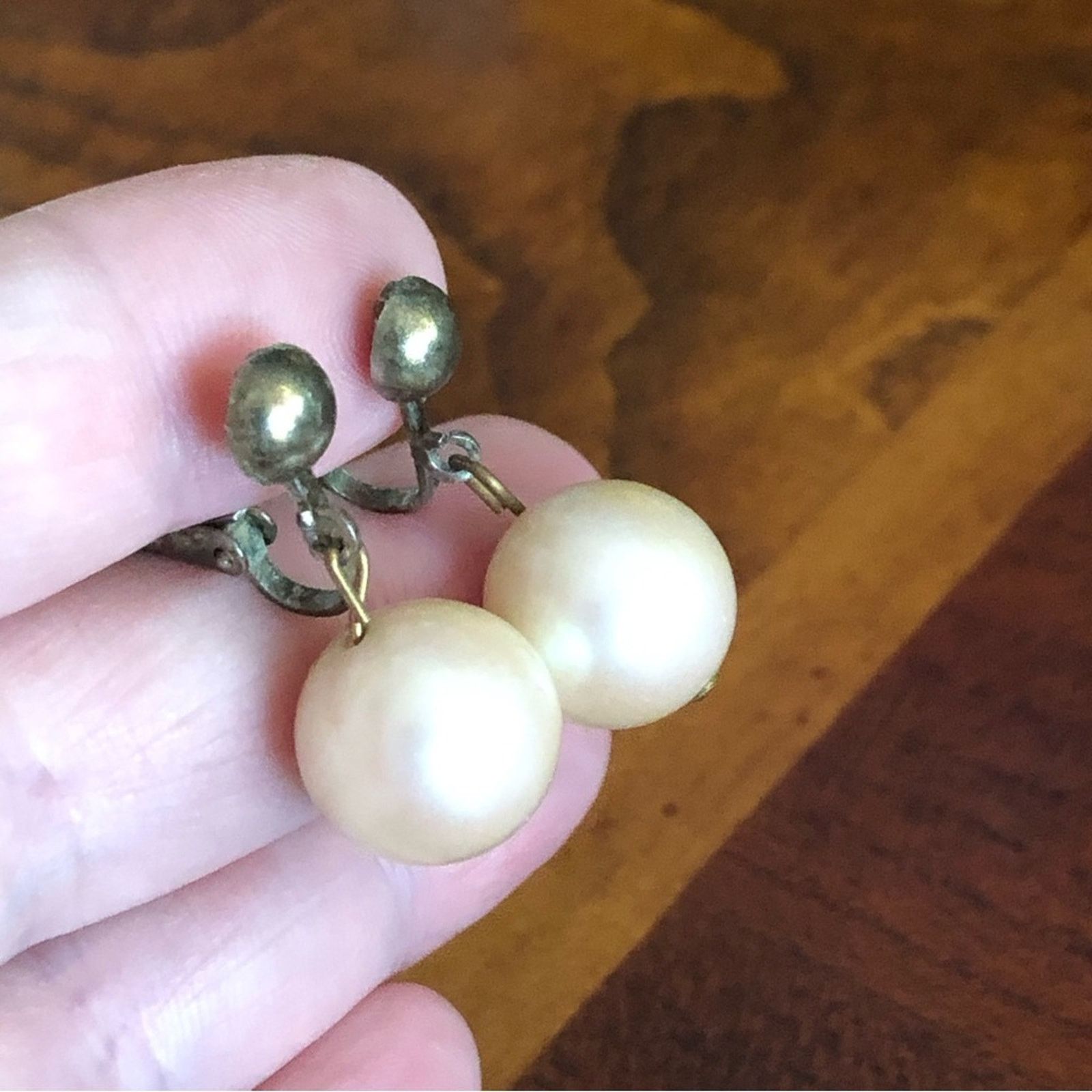 Vintage Vintage creamy glass pearl dangle clip on earrings Size ONE SIZE - 2 Thumbnail
