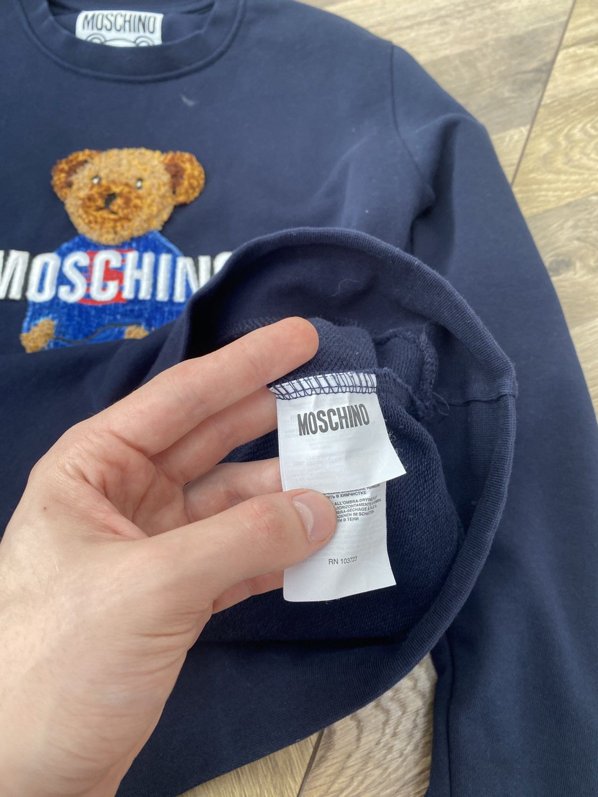 Moschino Vintage Moschino Womens bear sweatshirt Size S / US 4 / IT 40 - 11 Thumbnail