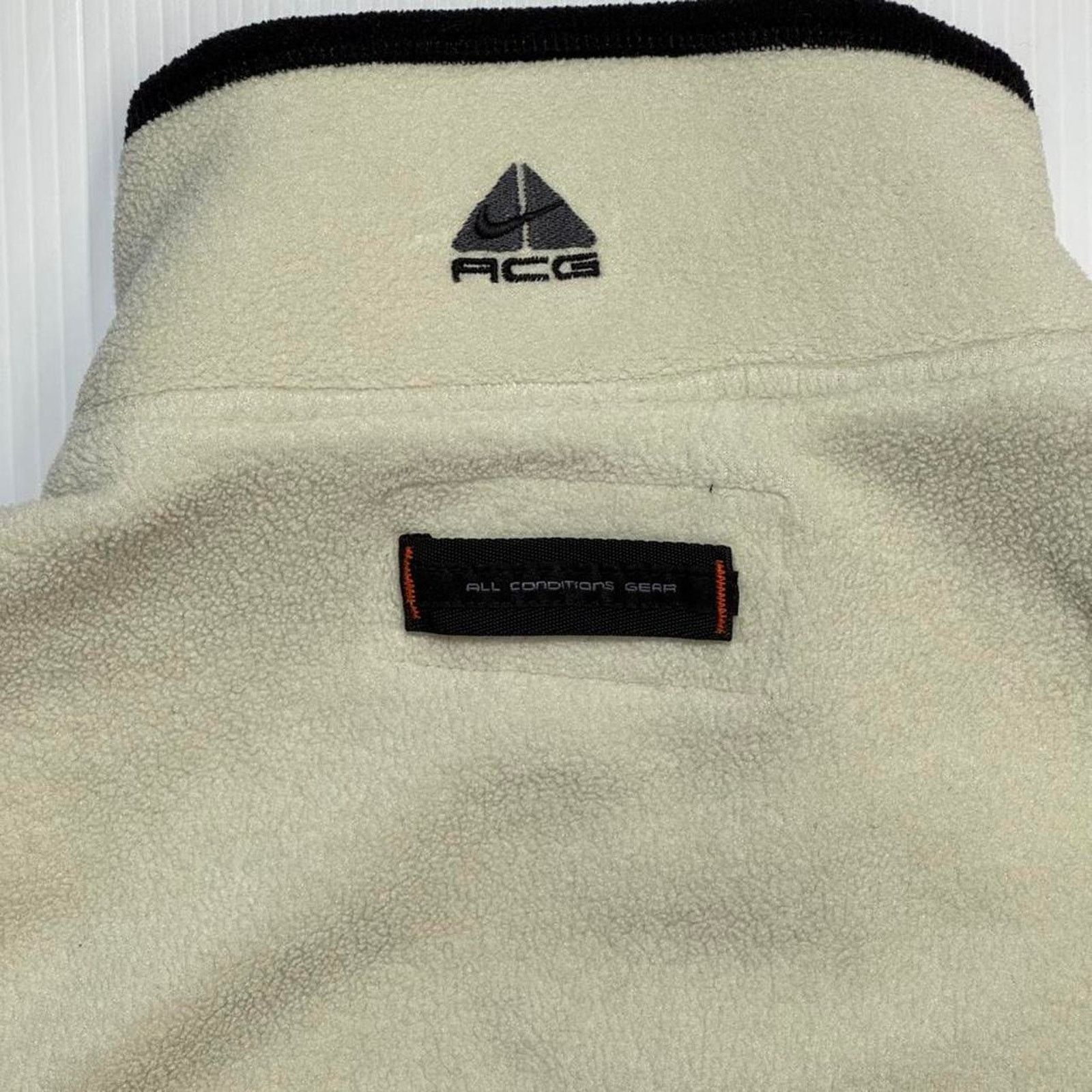 Nike ACG NIKE ACG VEST MENS SIZE MEDIUM POLARTEC FLEECE FULL ZIP Size US M / EU 48-50 / 2 - 5 Thumbnail