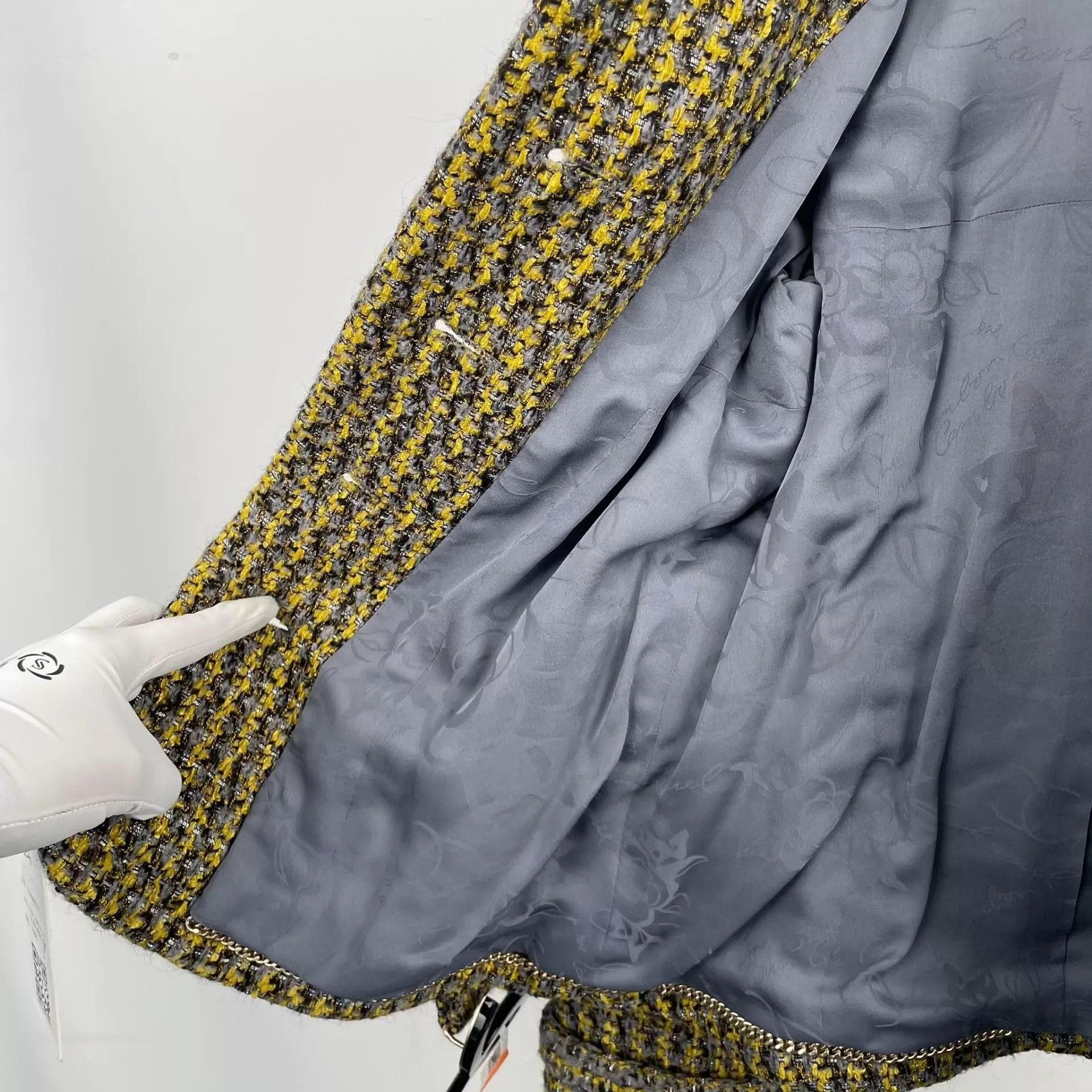 Chanel Chanel Tweed Jacket Women's Yellow Colorblock Size XS / US 0-2 / IT 36-38 - 9 Thumbnail