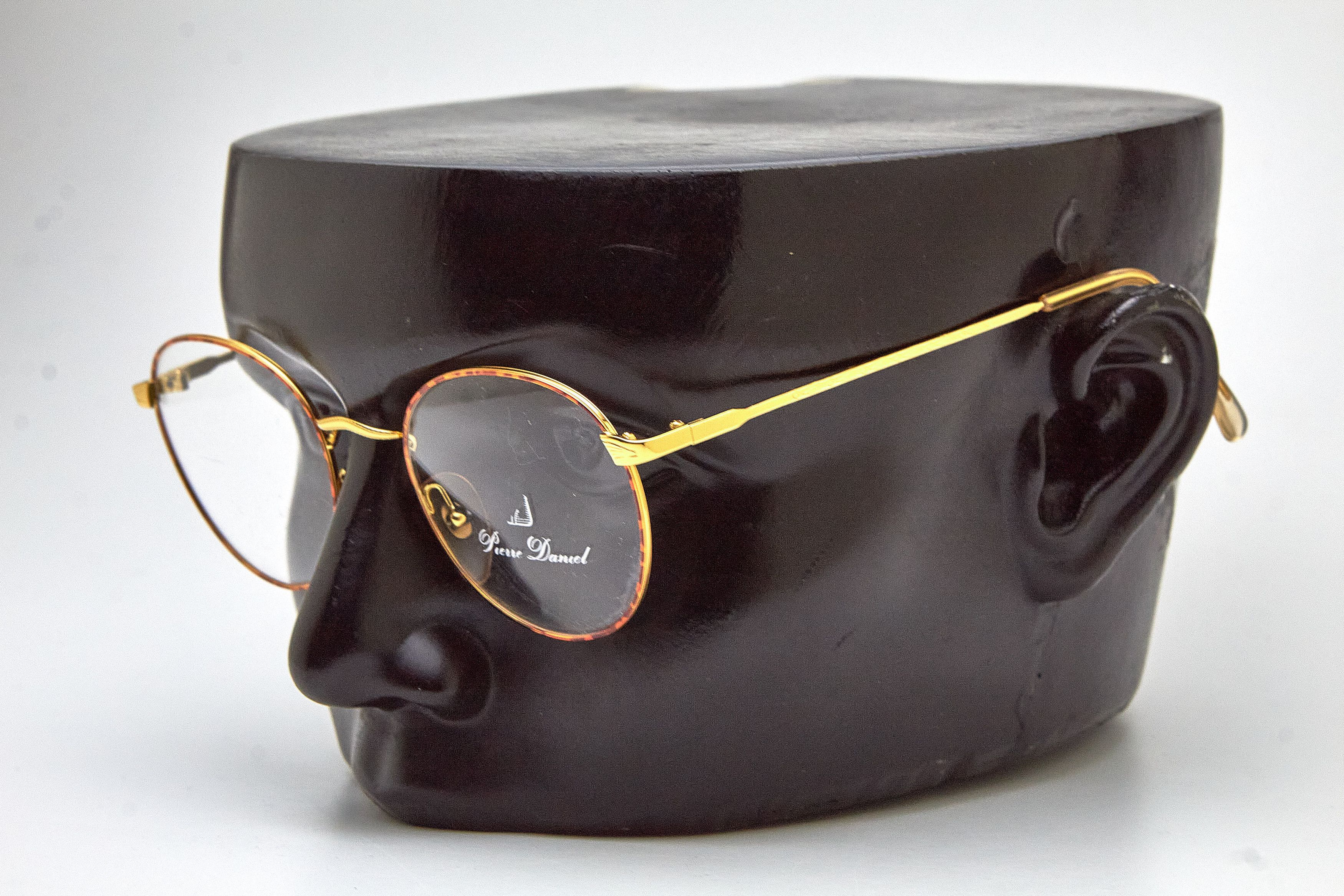 Vintage Old Money Pierre Daniel Pantos Gold Tortoise Round-Lux Specs Size ONE SIZE - 8 Thumbnail