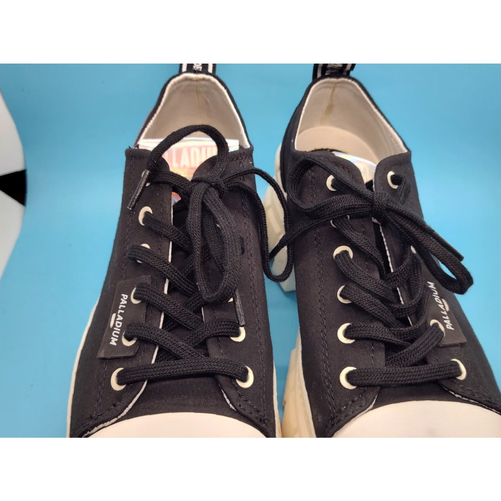Palladium VINTAGE Palladium Women's Platform Boots Casual/Party Black/Marshmallow 8 US Size US 6 / IT 36 - 3 Thumbnail