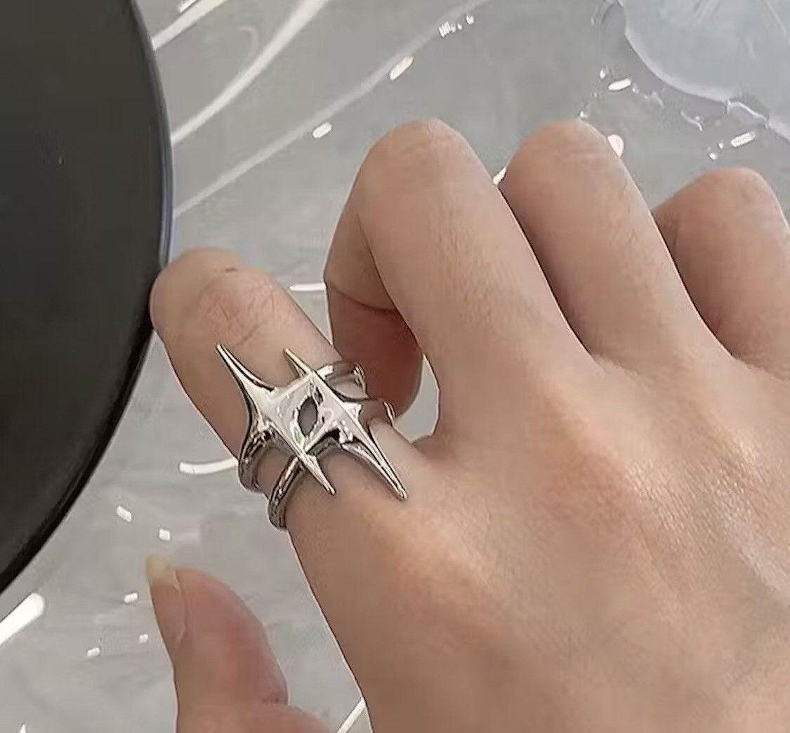 Handmade Abstract Star Adjustable Ring Size ONE SIZE - 1 Thumbnail