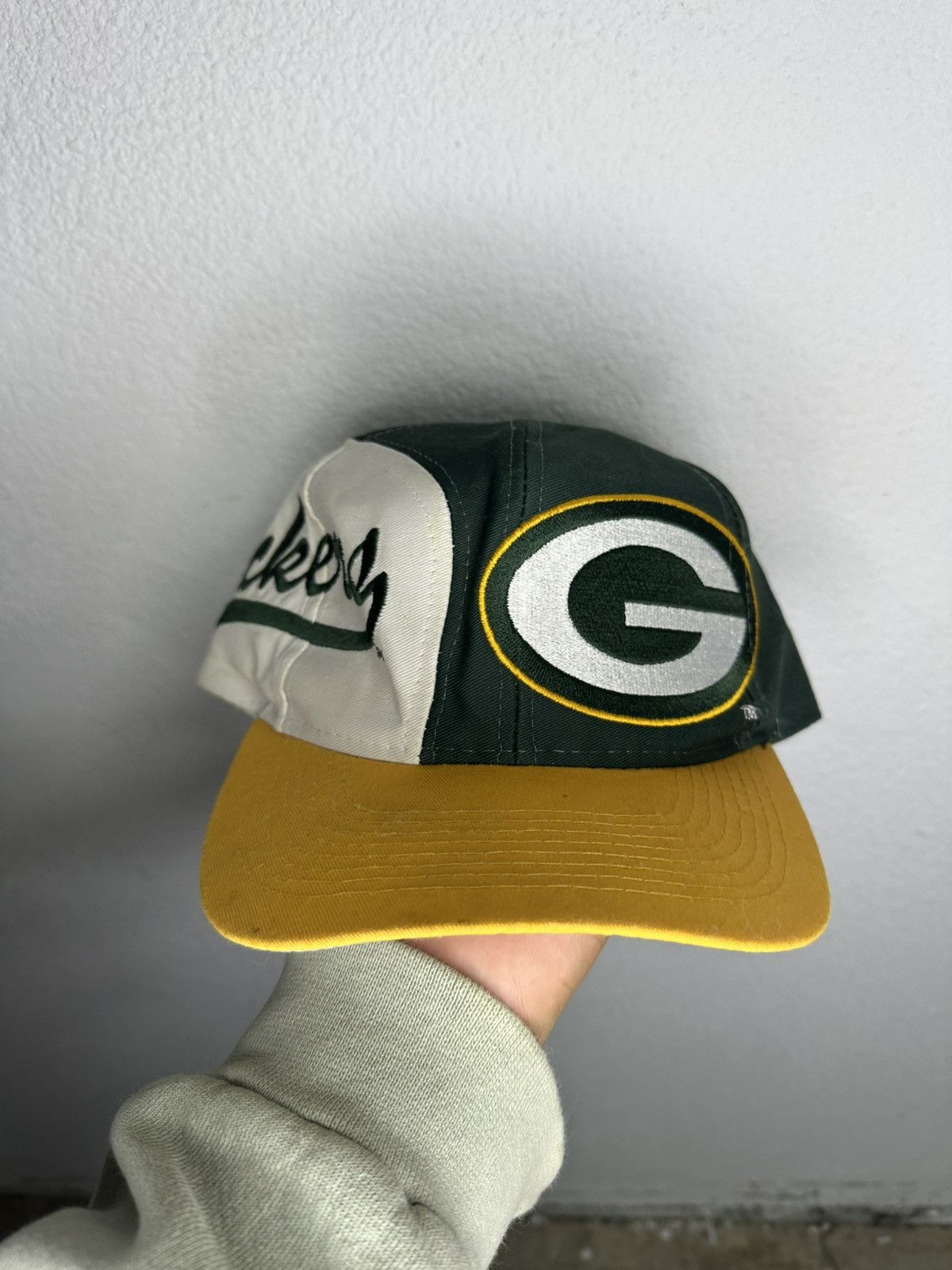 NFL 90s Green Bay Packers, wavy hat Size ONE SIZE - 1 Thumbnail
