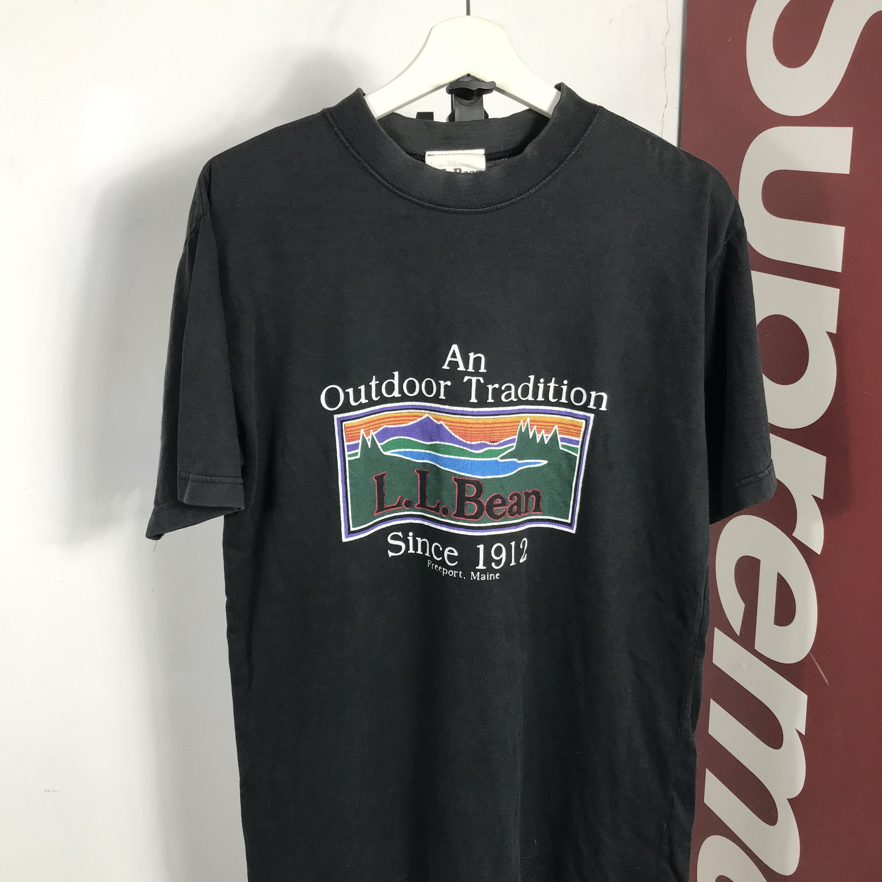 L.L. Bean Vintage sunfaded LL BEAN OG logo tee Size US M / EU 48-50 / 2 - 2 Thumbnail