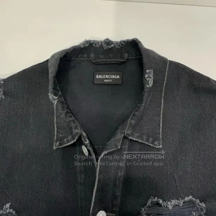 Balenciaga Balenciaga Black Distressed Denim Jacket for Men. Size US S / EU 44-46 / 1 - 3 Thumbnail