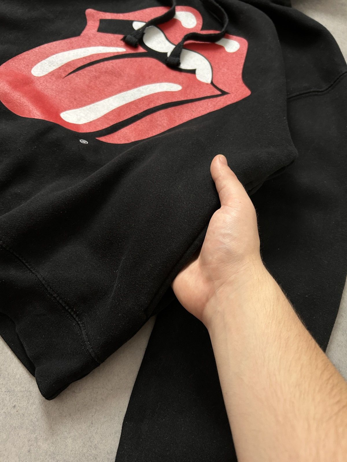 The Rolling Stones Vintage Rolling Stones big logo black hoodies mens size M Size US S / EU 44-46 / 1 - 7 Thumbnail