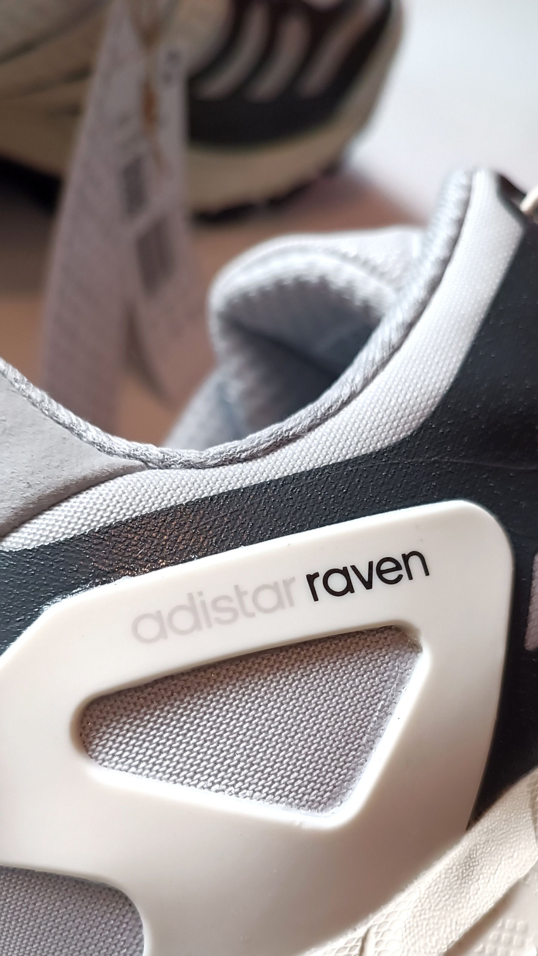 Adidas adidas ADISTAR RAVEN "Grey Wonder Beige" IH8015 (2024) Size US 11 / EU 44 - 19 Thumbnail