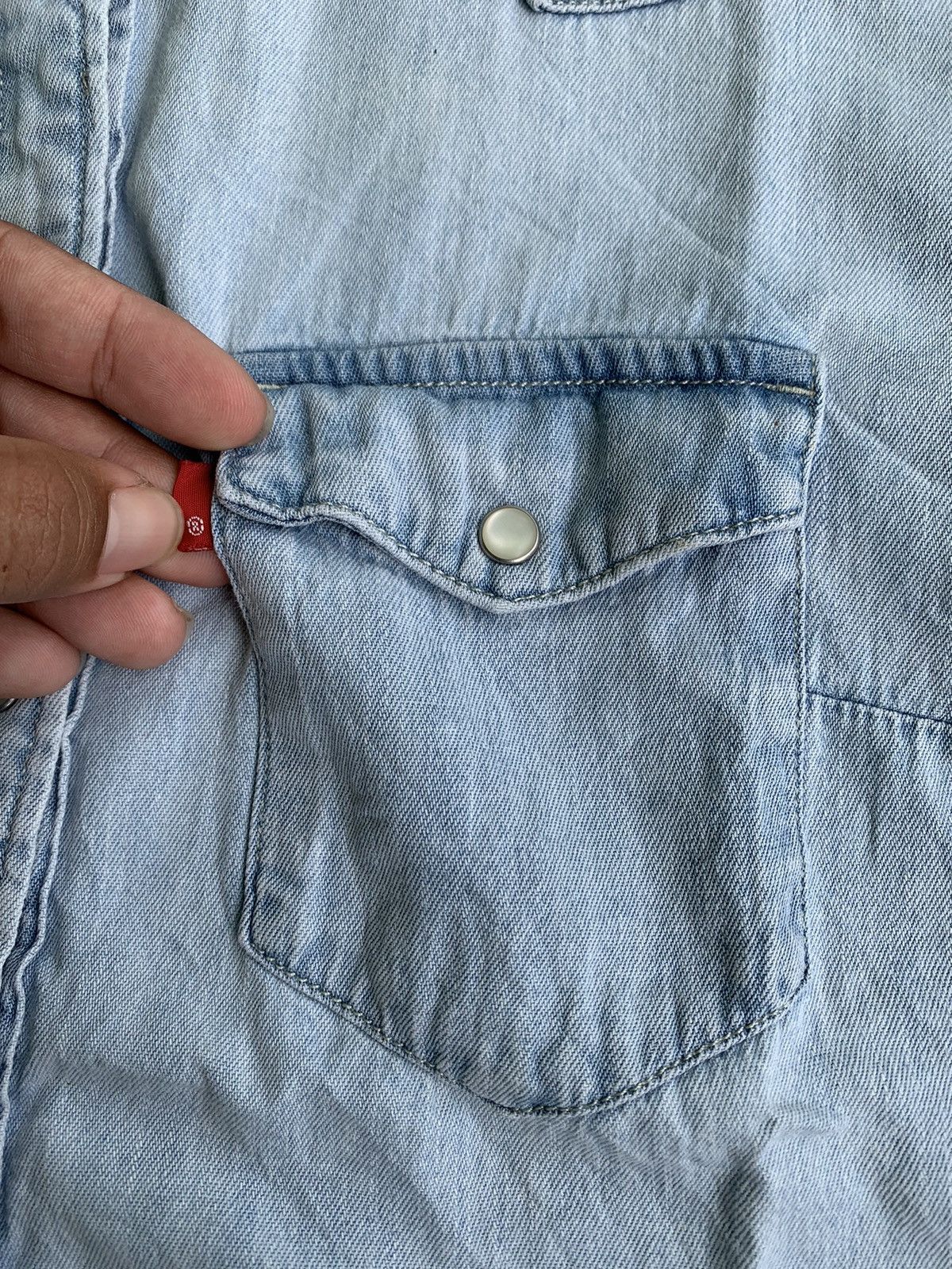Levi's × Vintage Undefined Blue Faded Shirt Levis Size US S / EU 44-46 / 1 - 7 Thumbnail