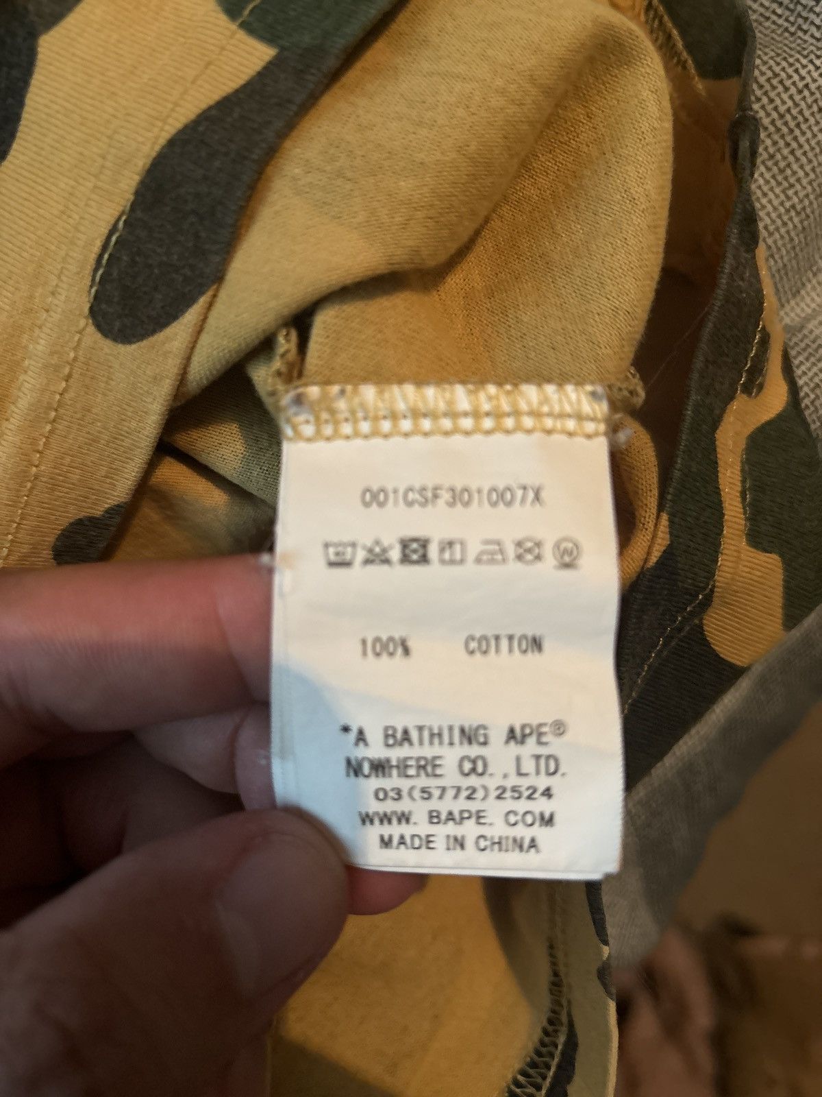 Bape 1st Camo Shark Tee Size US L / EU 52-54 / 3 - 6 Thumbnail