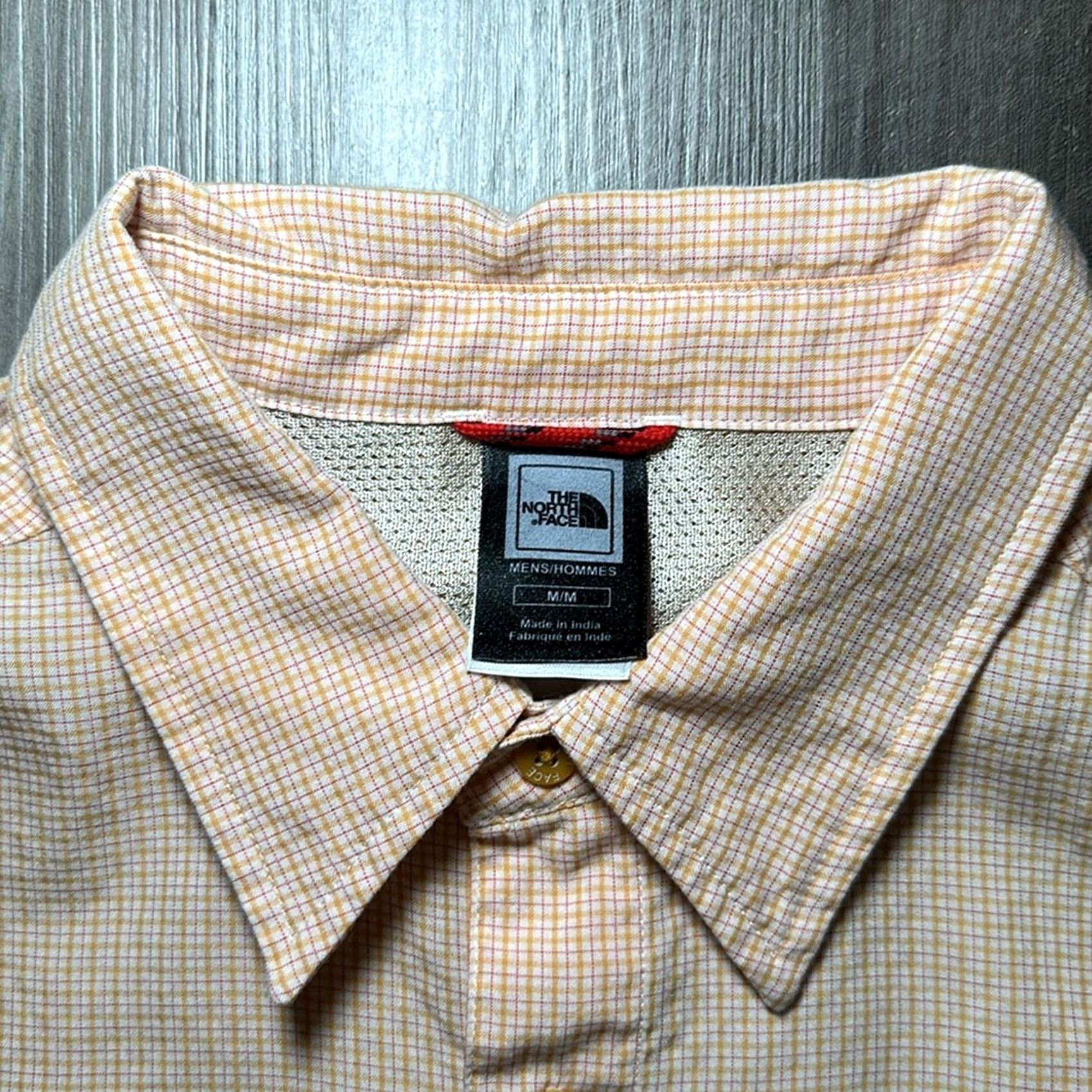 The North Face The North Face Modal Blend Short Sleeve Button Down M Men Gold 70% Modal 30% Polyester Shirt Mens Short Sleeve Casual Plaid 90s? Size US 31 - 7 Thumbnail