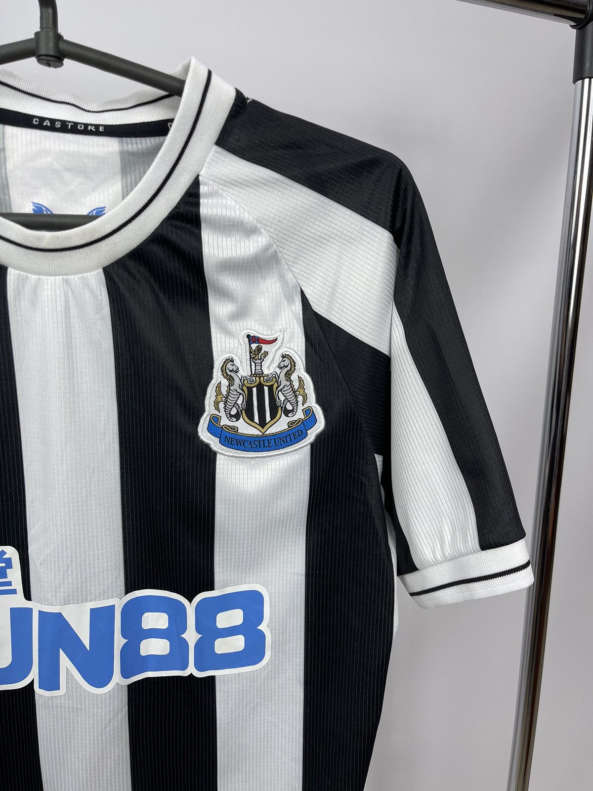 Castore Newcastle United 2022/23 Castore Vintage Soccer JerseySize S Size US S / EU 44-46 / 1 - 2 Thumbnail