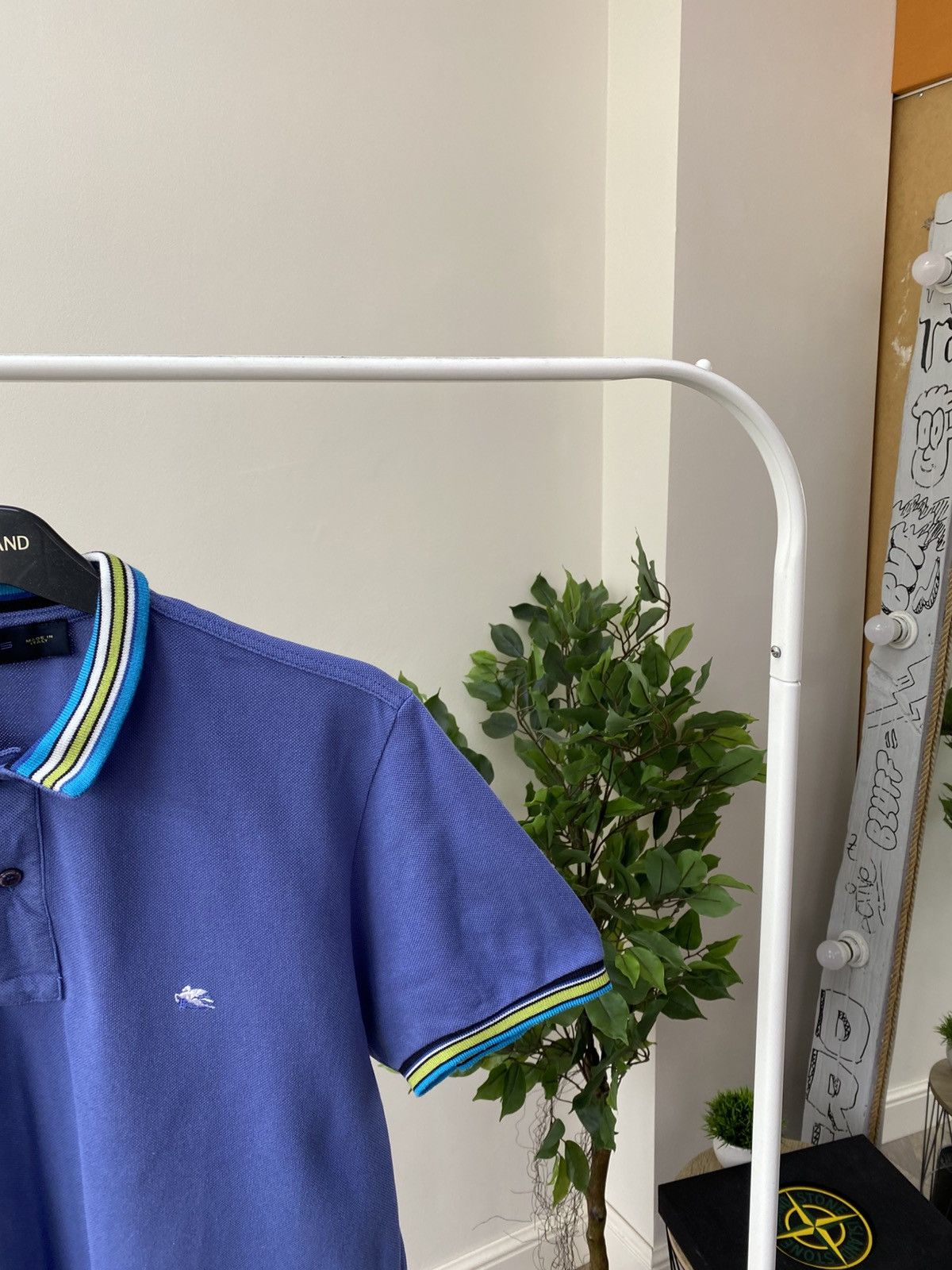 Designer × Etro × Vintage Vintage Etro Luxury Polo T-Shirt Size US S / EU 44-46 / 1 - 4 Thumbnail