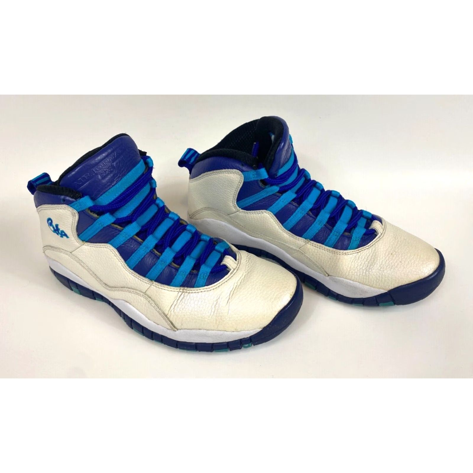 Jordan Brand Nike Air Jordan 10 Retro Charlotte Hornets 2016 Sz 9 Mens Shoe Basketball Sneaker 310805-107 White Retro 2016 Size US 8 / EU 41 - 3 Thumbnail